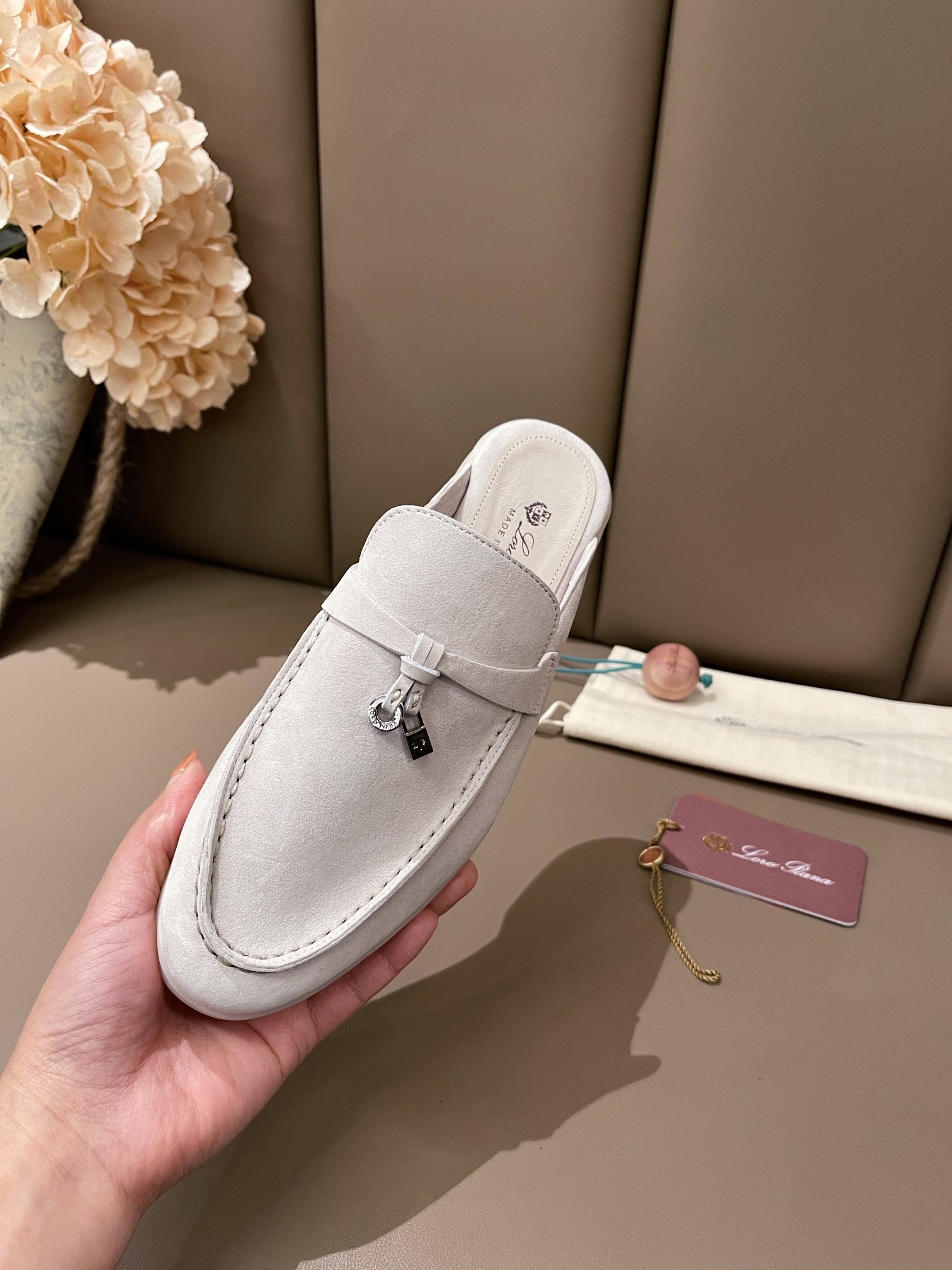 Loro Piana shoes 247 - vstockx