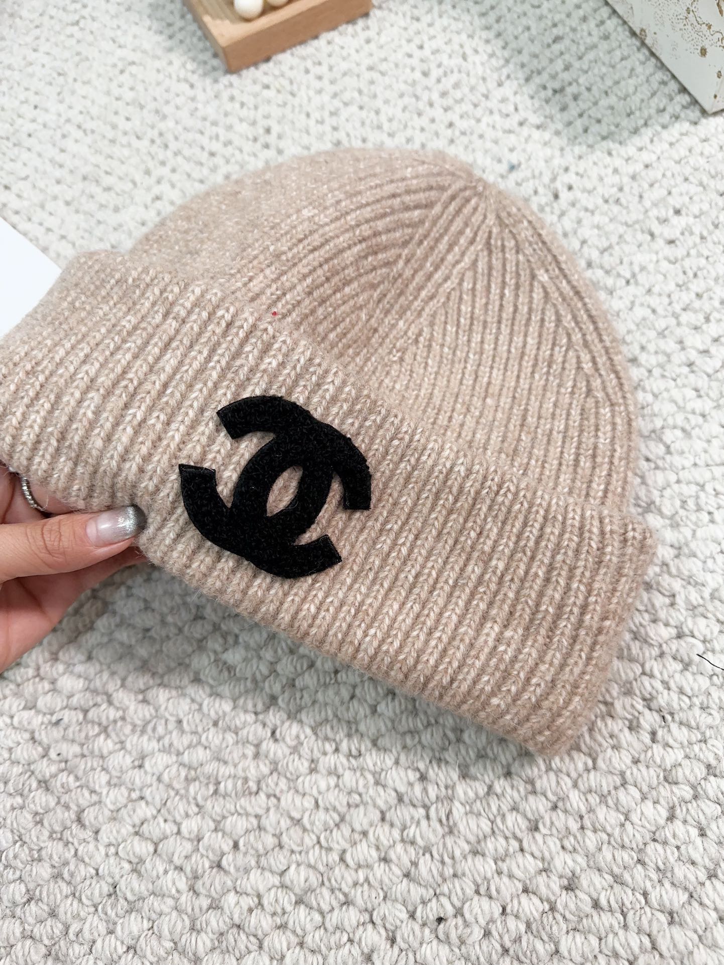 Streetwear Hat Chanel 329319 - vstockx