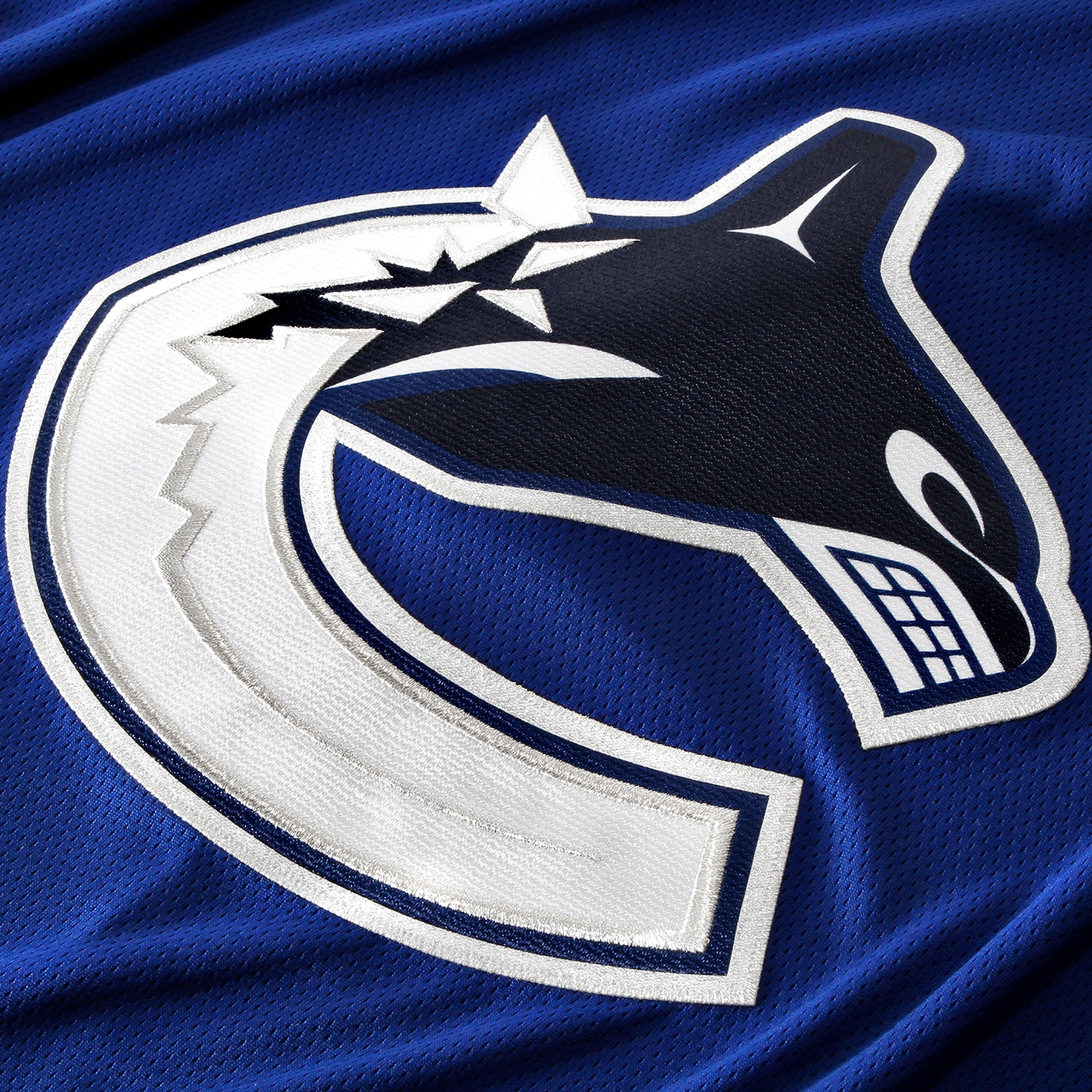 Elias Pettersson Vancouver Canucks Fanatics Branded 2019/20 Home Premier Breakaway Player Jersey - Blue - vstockx