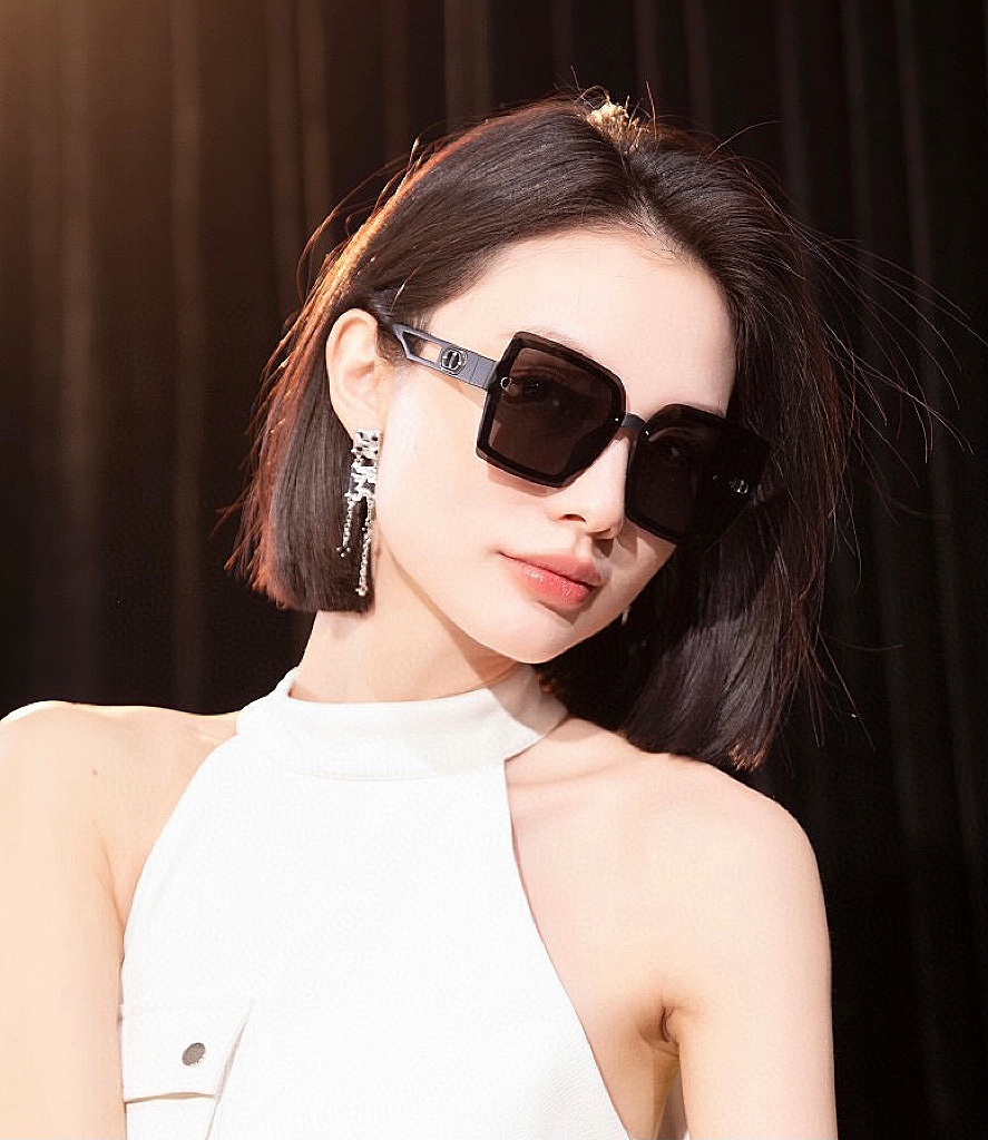 sunglasses Dior D2292 - vstockx