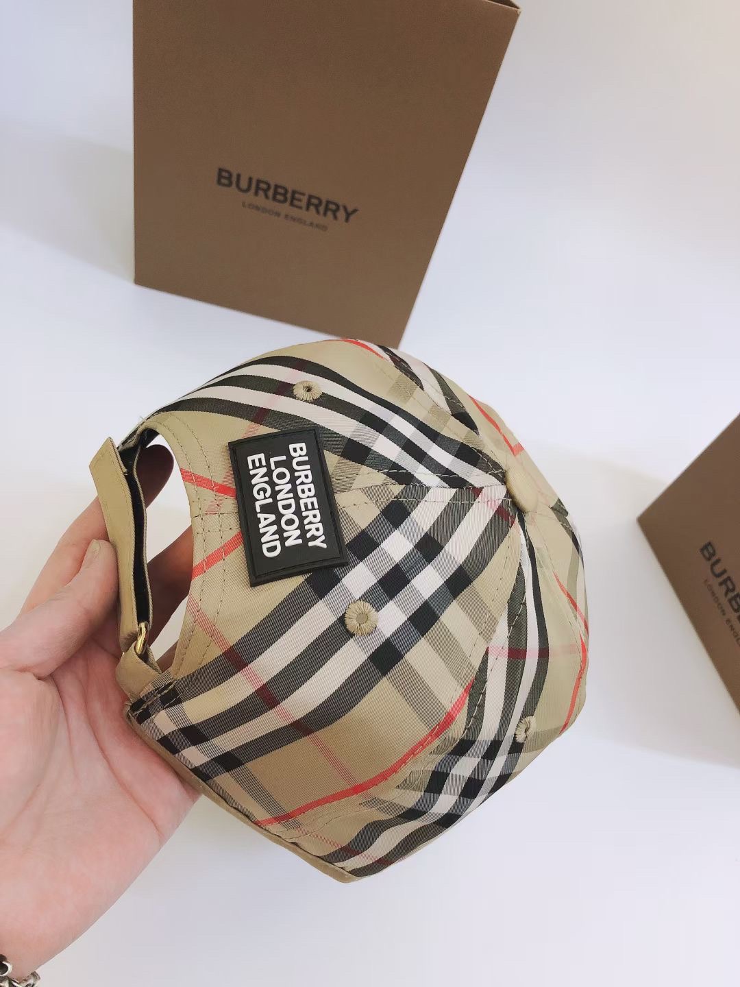 Hat Burberry 5 - vstockx