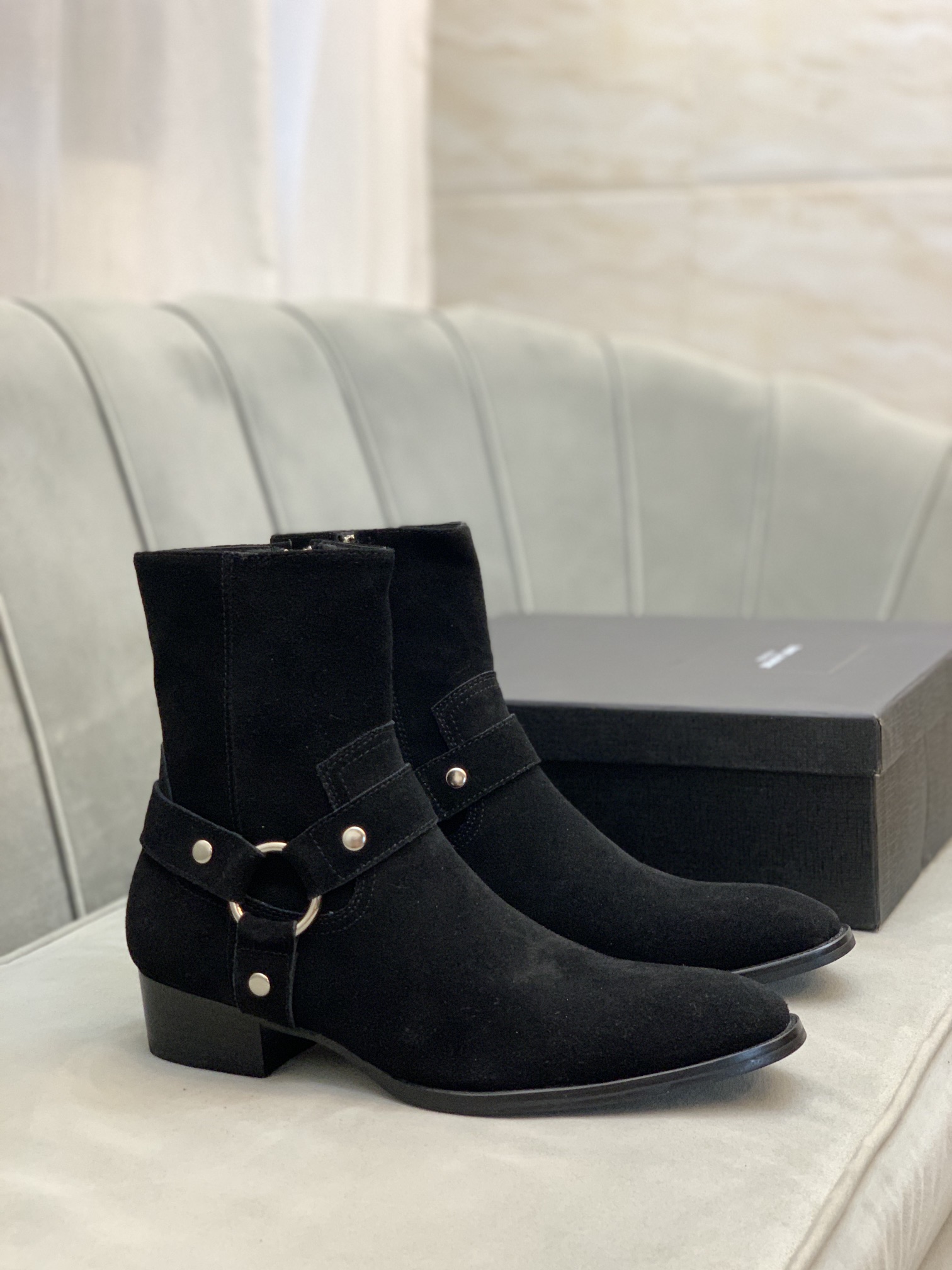 Saint Laurent Boots 2 - vstockx