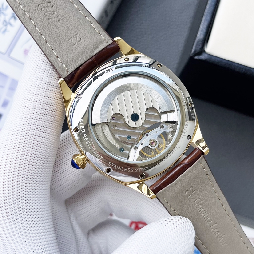 Watches Cartier 322170 size:42*12 mm - vstockx
