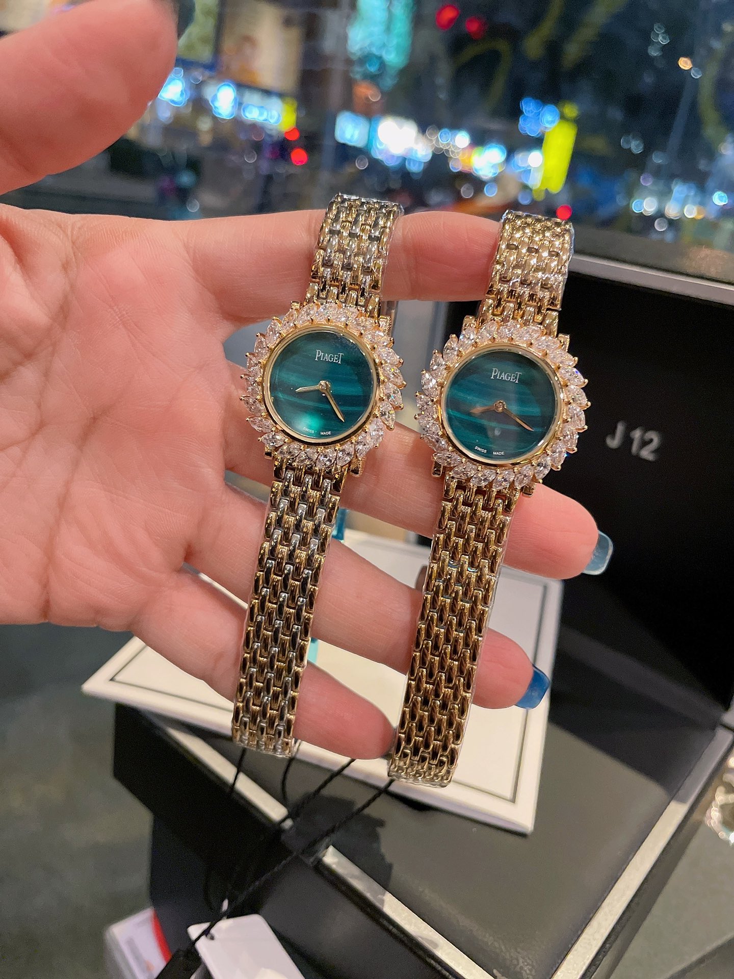 Watches PIAGET 322663 size:31*7.8 mm - vstockx