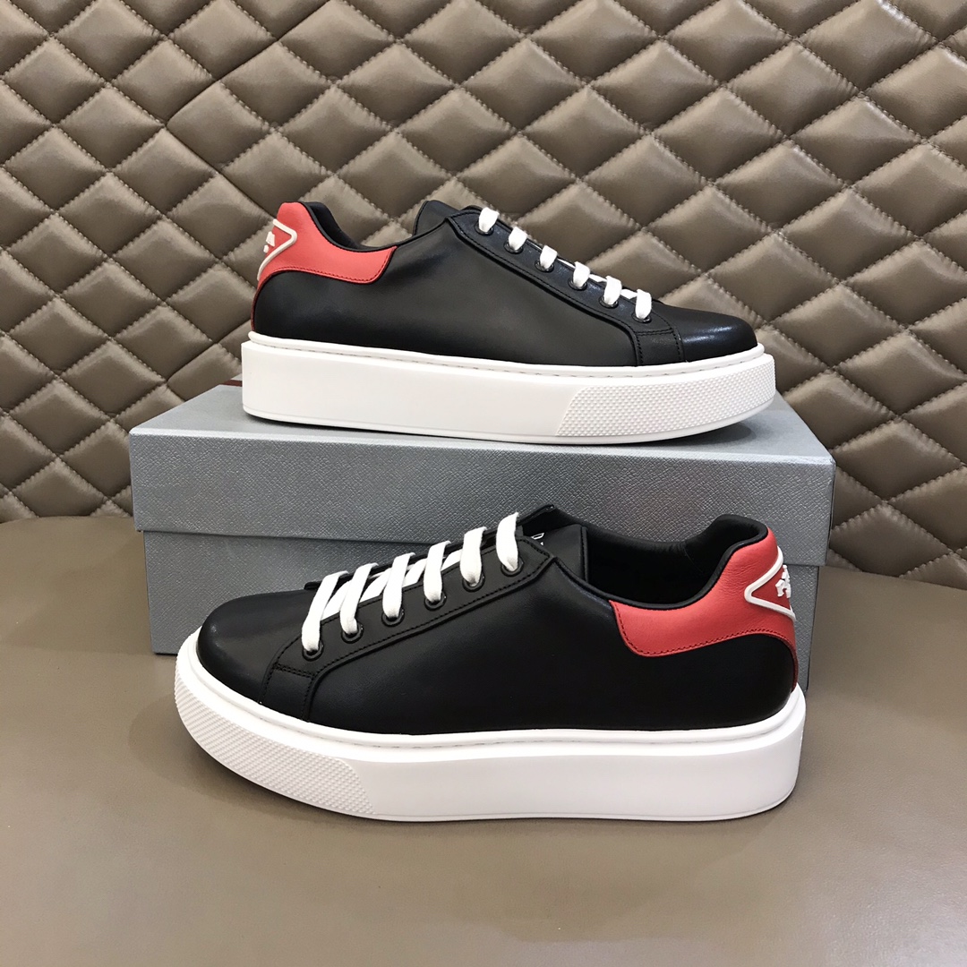 Prada Low Top sneaker 34 - vstockx