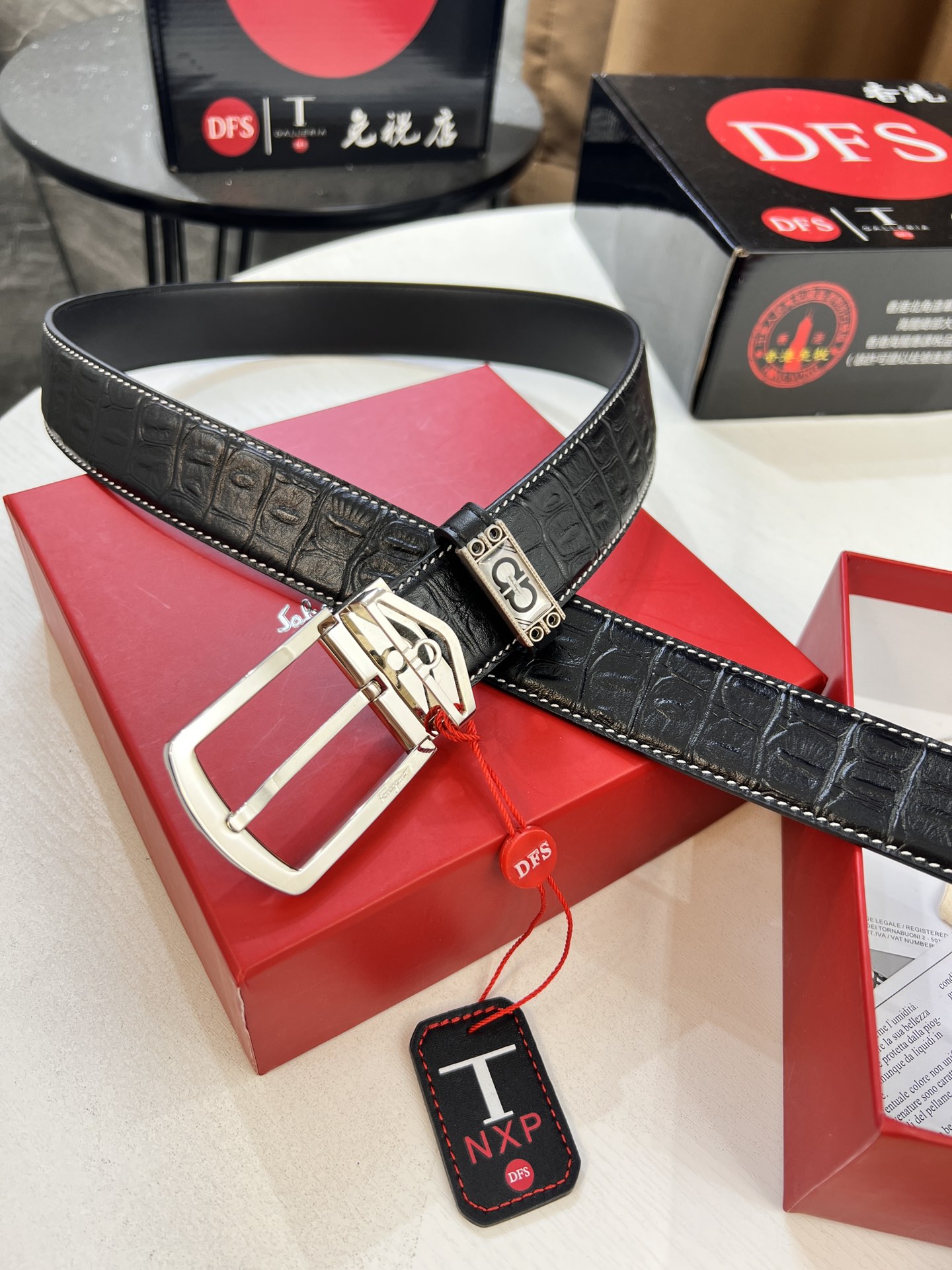 Streetwear Belt Ferragamo 320372 size:3.5cm - vstockx