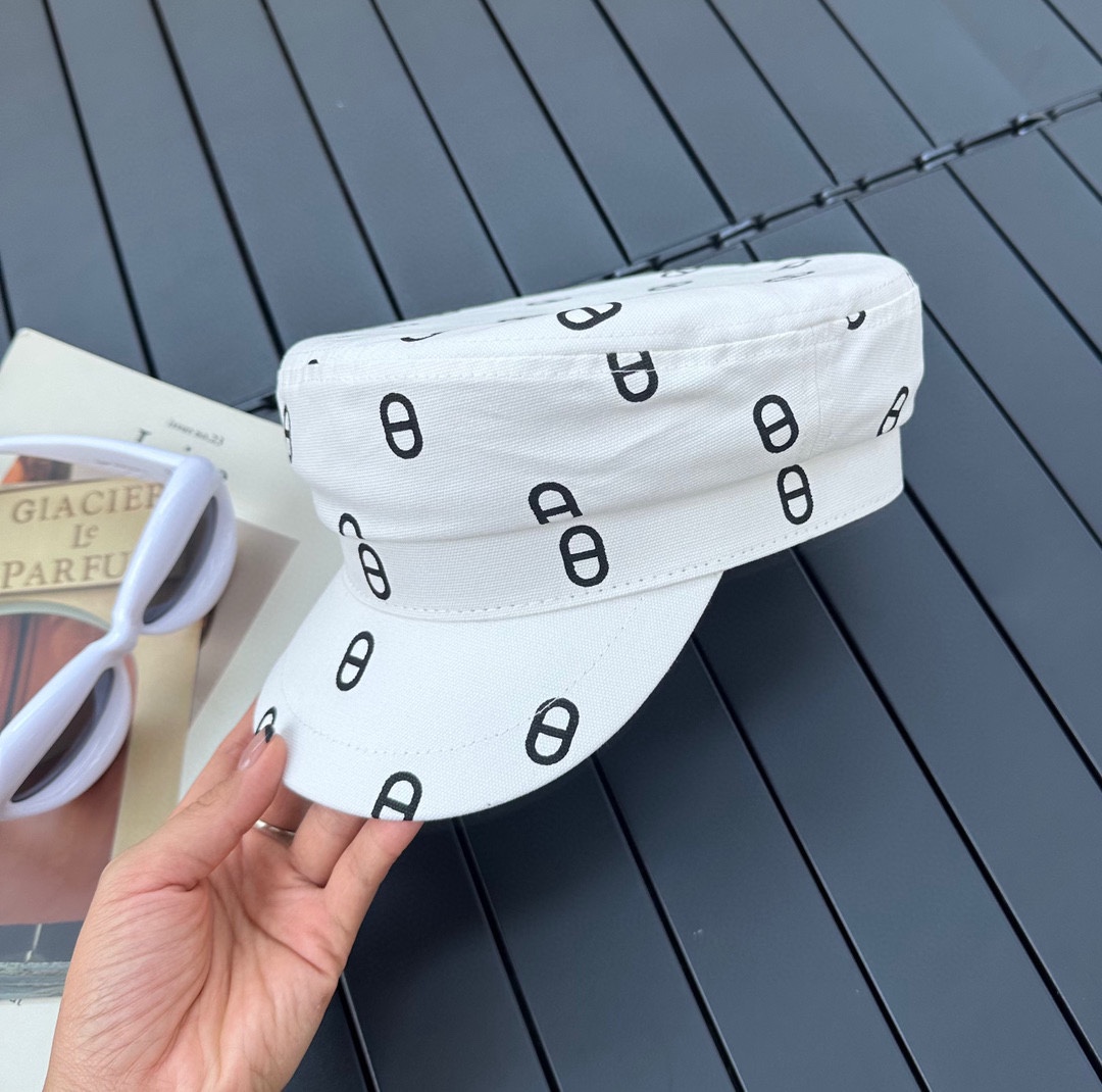 Streetwear Hat Celine 329361 - vstockx