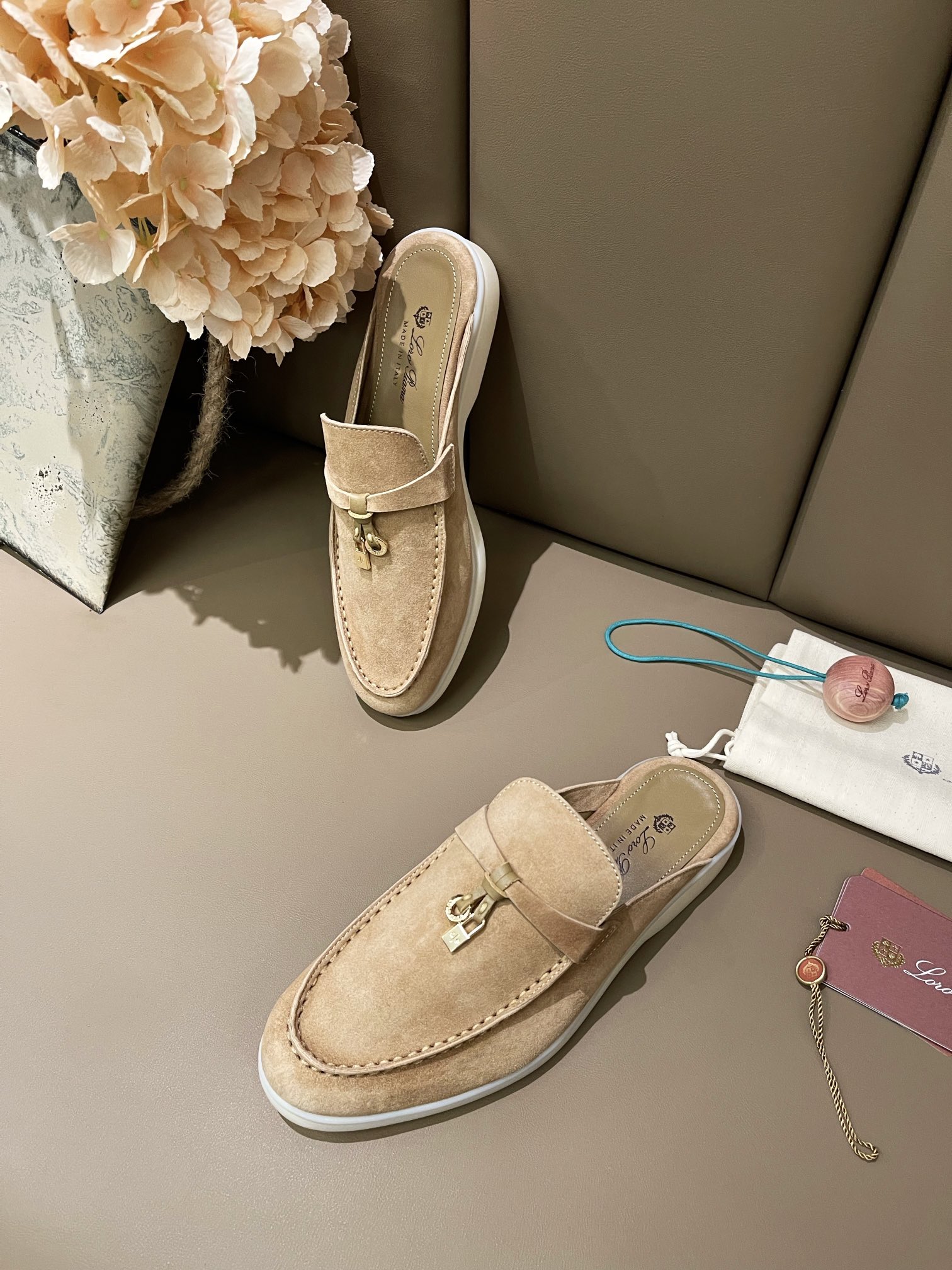 Loro Piana shoes 249 - vstockx