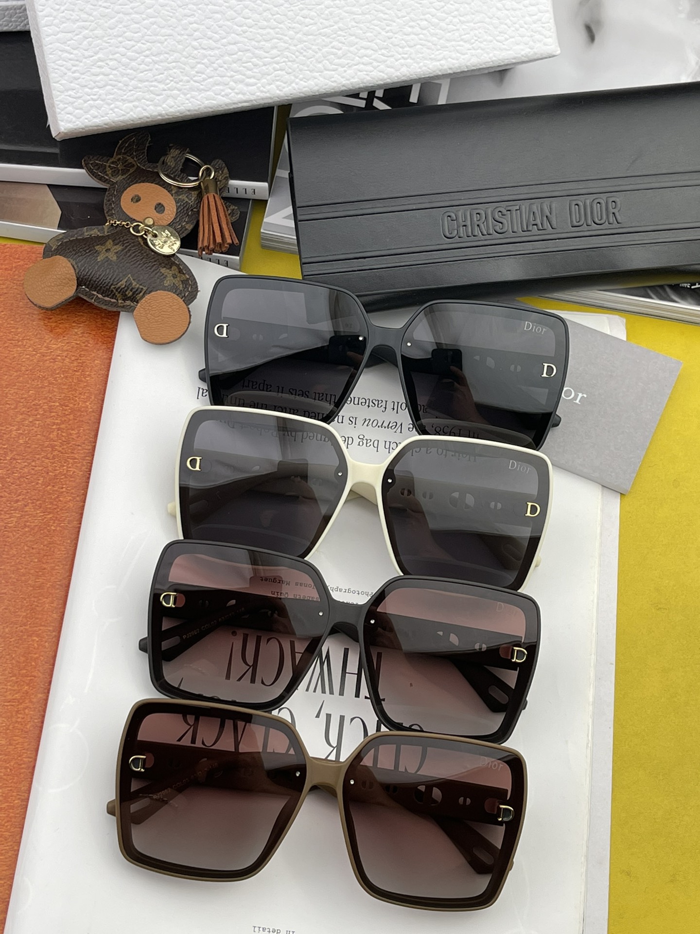 sunglasses Dior CD2296 - vstockx