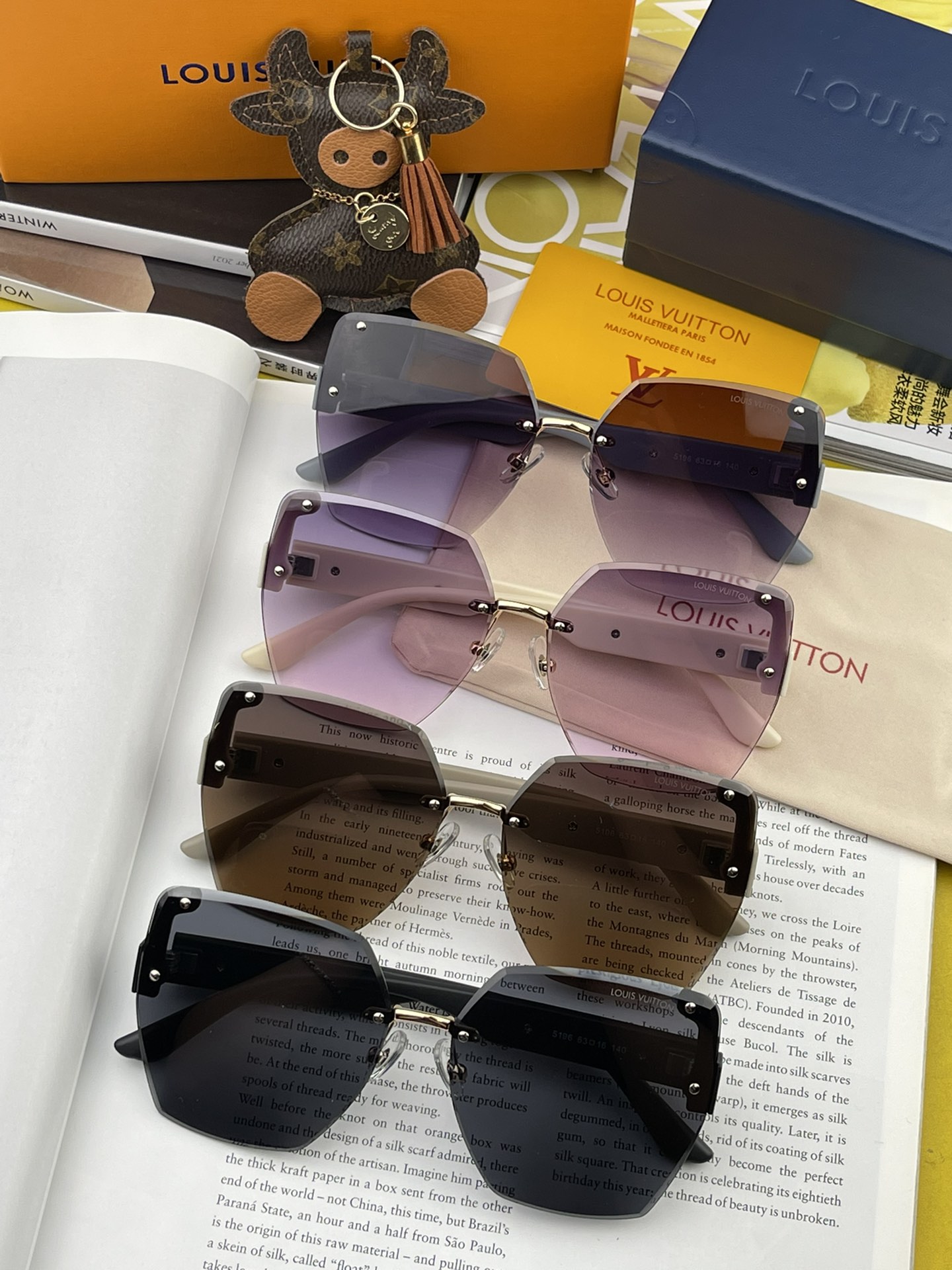 Sunglasses Louis Vuitton L9615 - vstockx