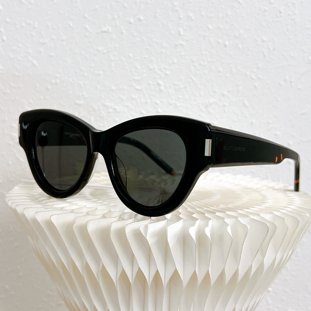 Sunglasses Saint Laurent YSL SL506 Size:51-18-145 - vstockx