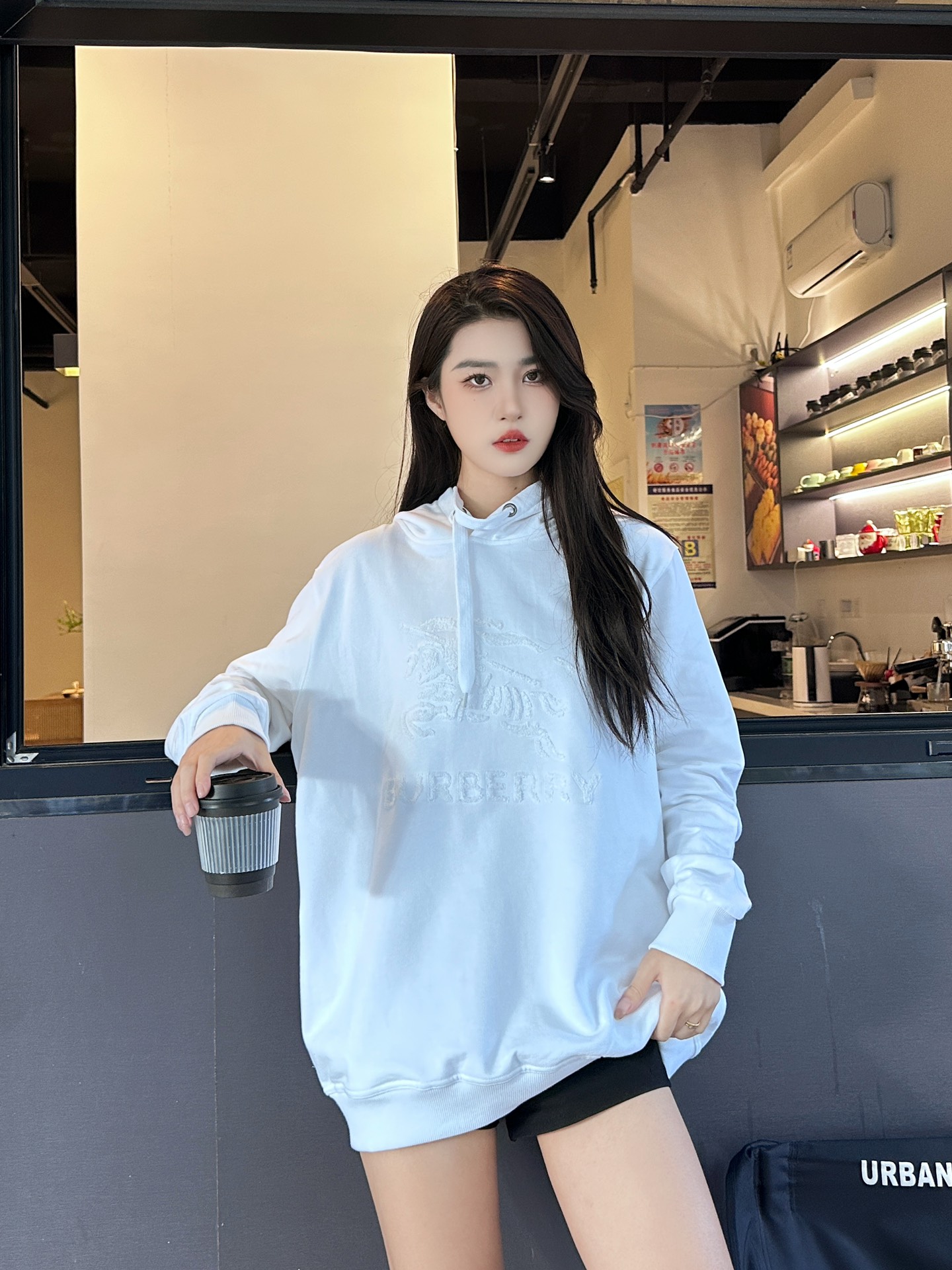 Clothes Burberry 822 - vstockx