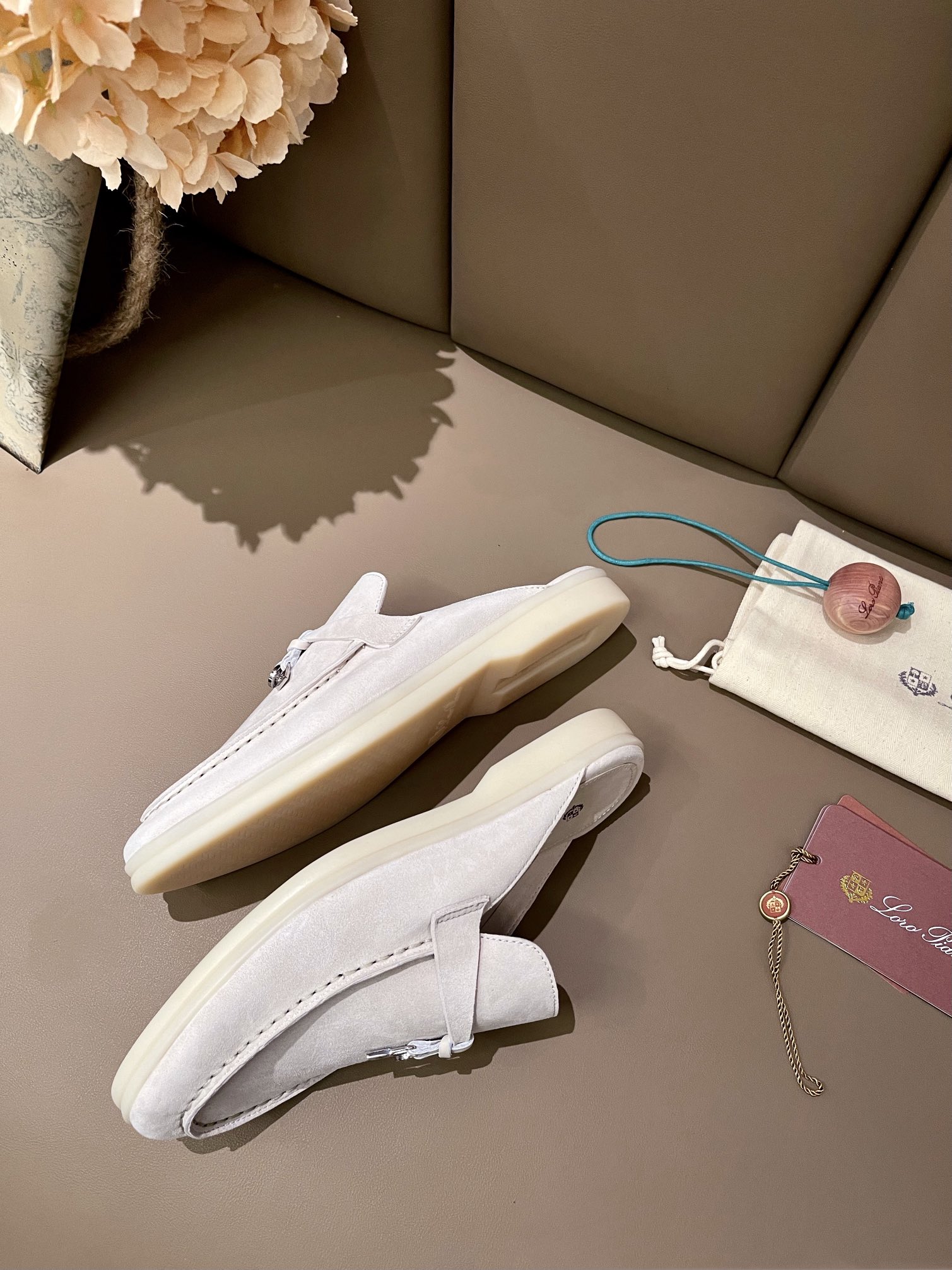 Loro Piana shoes 247 - vstockx