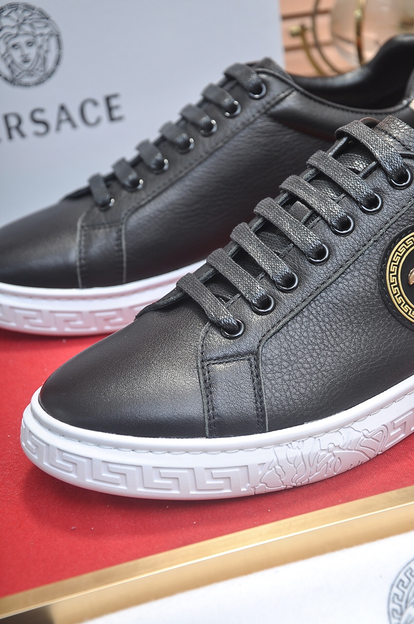 Versace Greca Sneaker 28 - vstockx