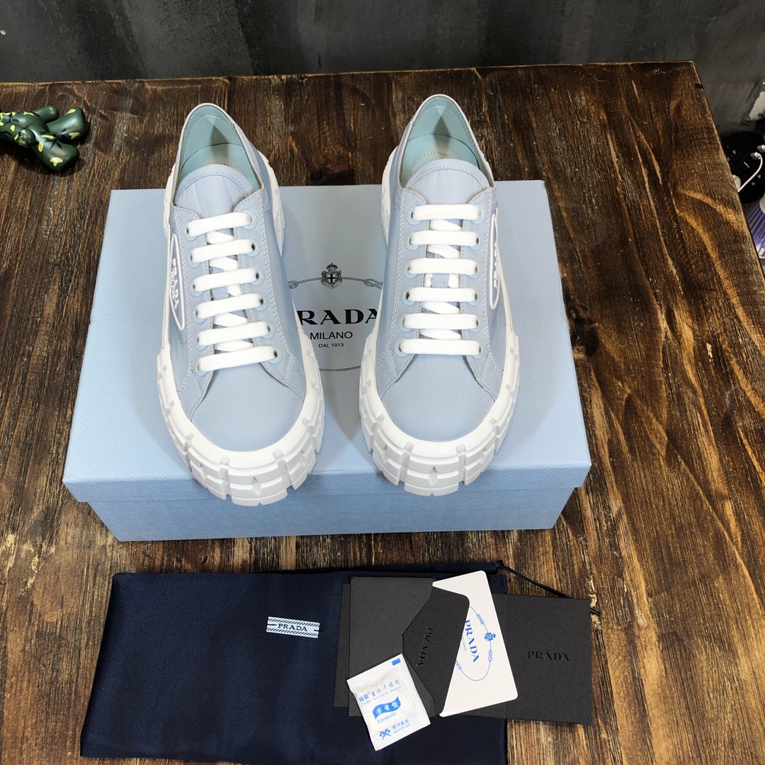 Prada Double Wheel sneaker 3 - vstockx