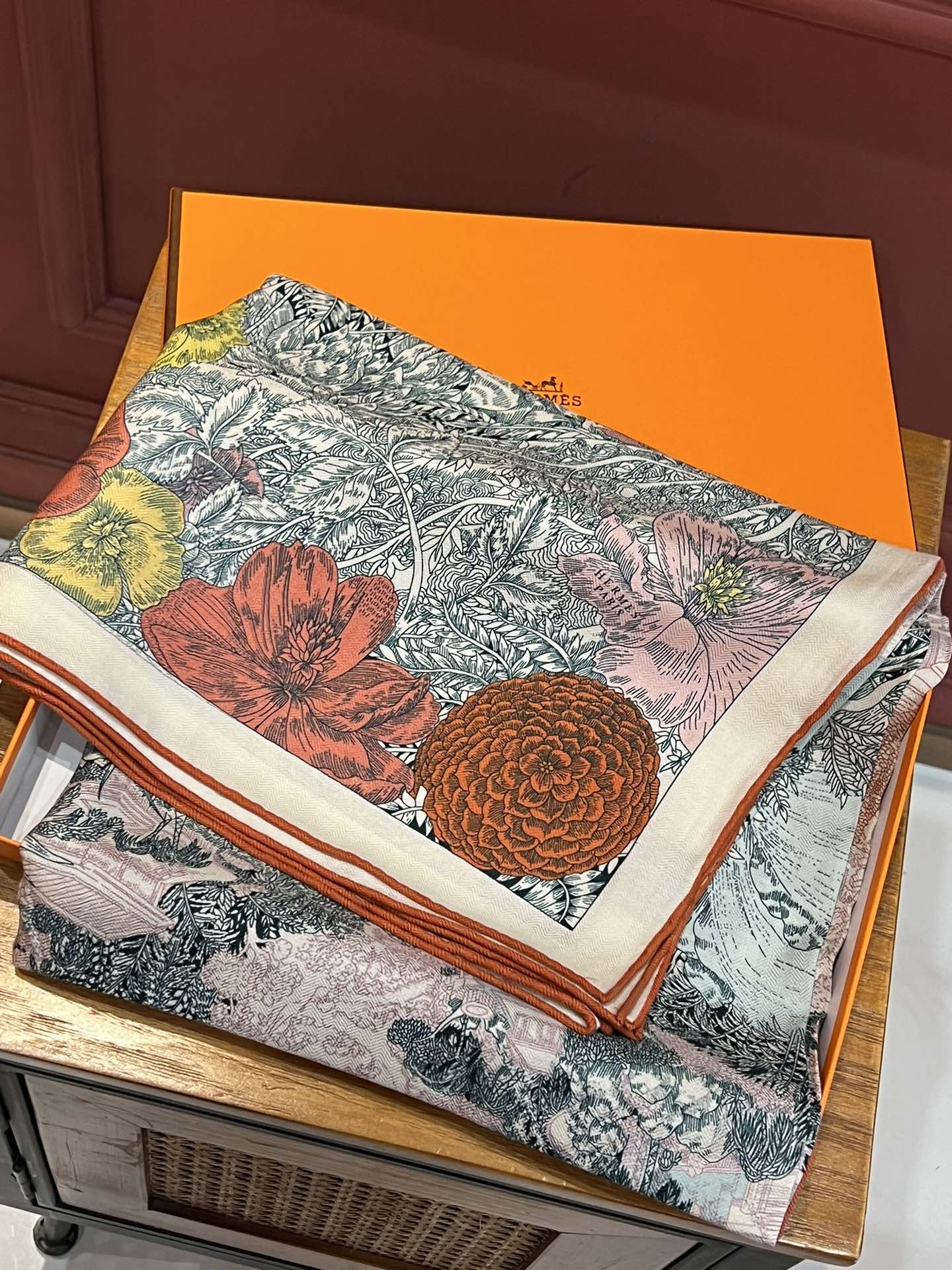 Streetwear Scarf Hermes 328995 SIZE:140cm*140cm - vstockx