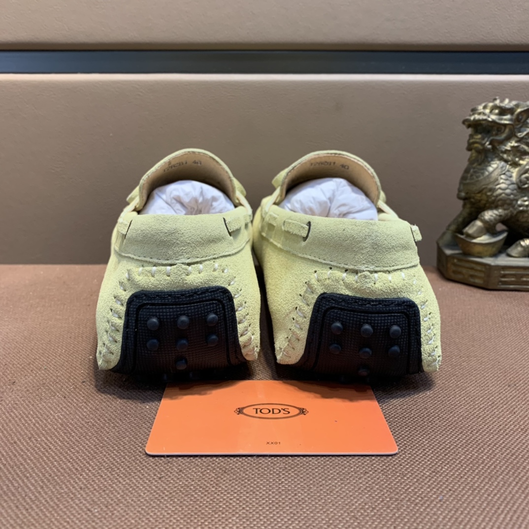 TOD'S Loafers 30 - vstockx