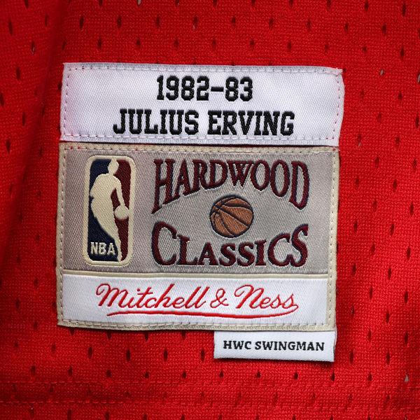 Mens Philadelphia 76ers Julius Erving Mitchell & Ness Red 1982-83 Hardwood Classics Swingman Jersey - vstockx
