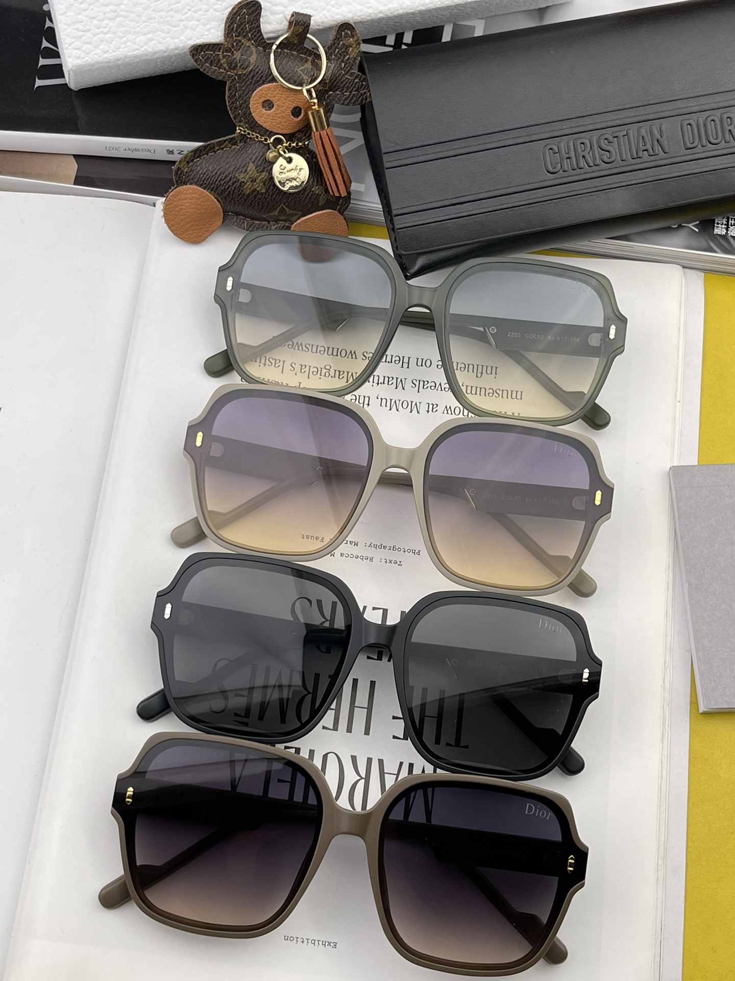 sunglasses Dior CD3220 - vstockx