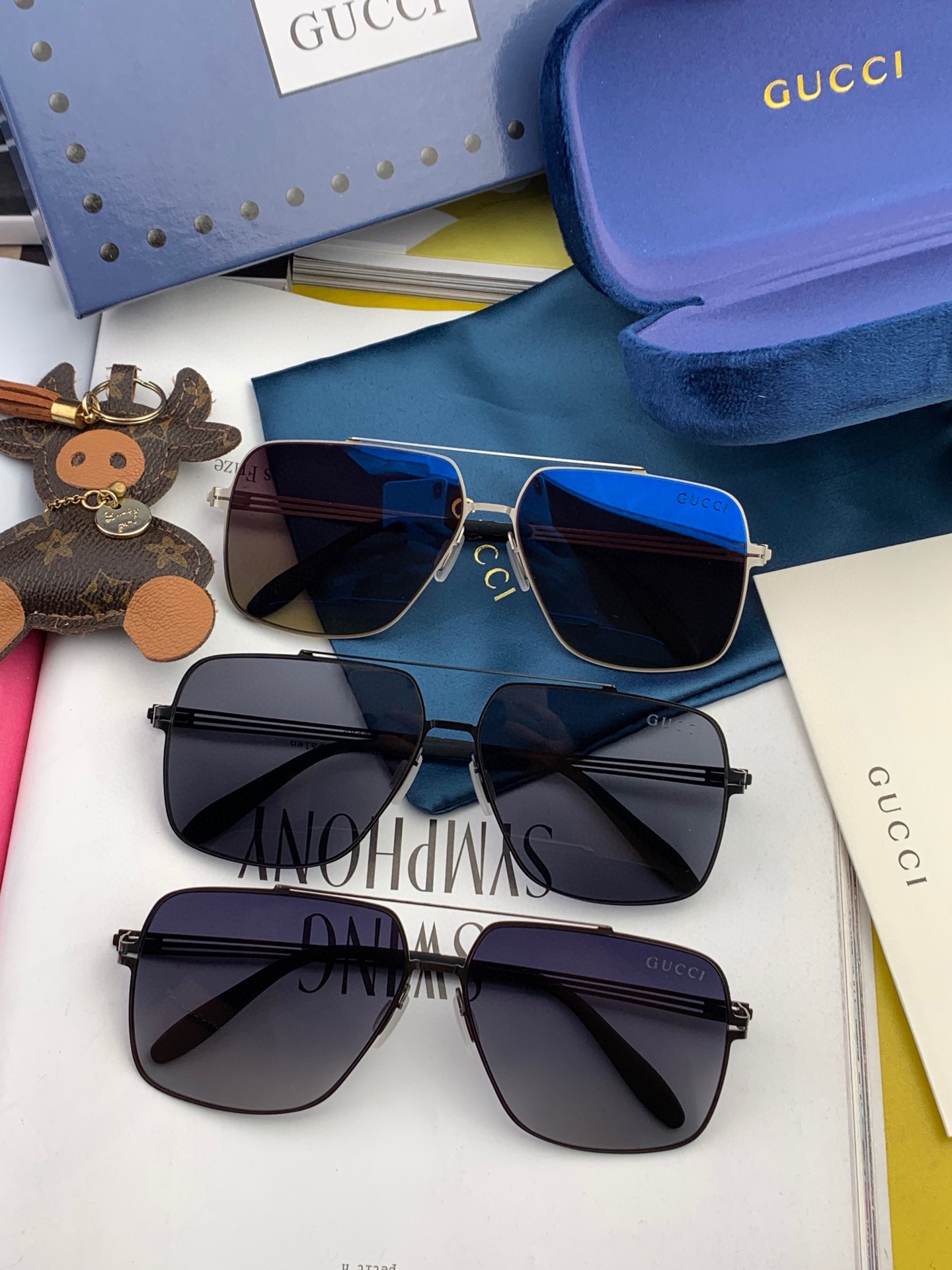 Sunglasses Gucci G2705 - vstockx