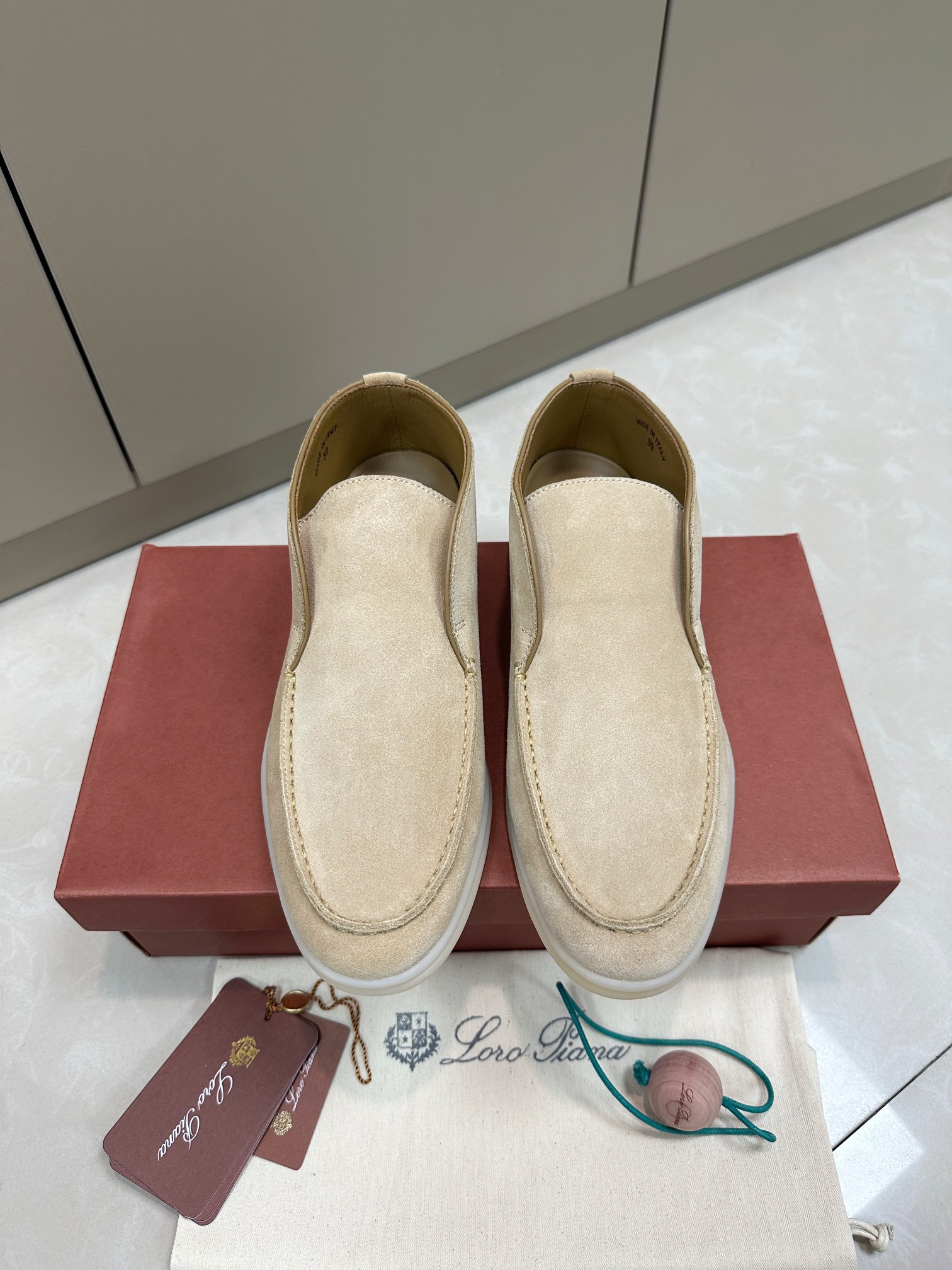 Loro Piana shoes 205 - vstockx