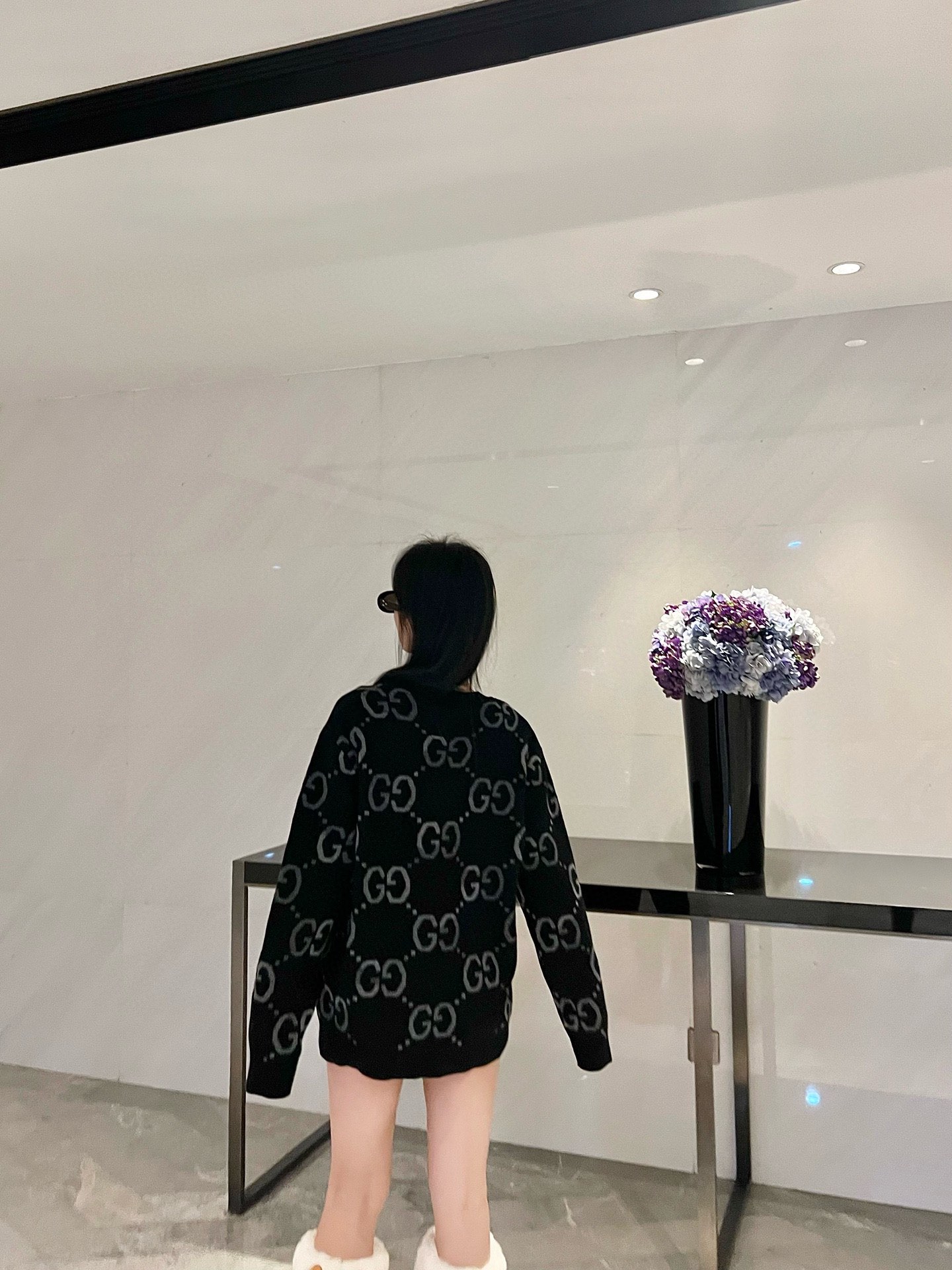 Clothes Gucci 335 - vstockx