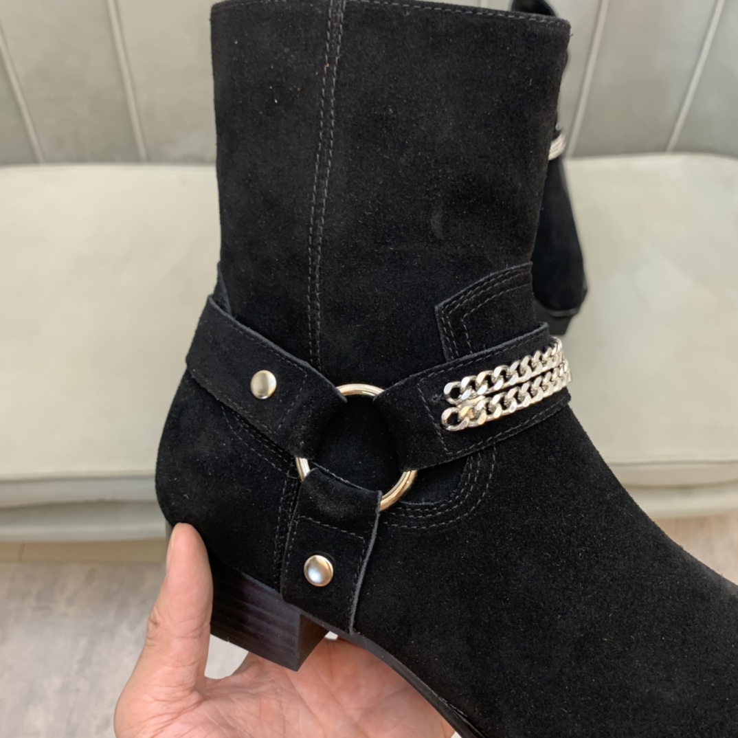 Saint Laurent Boots 3 - vstockx