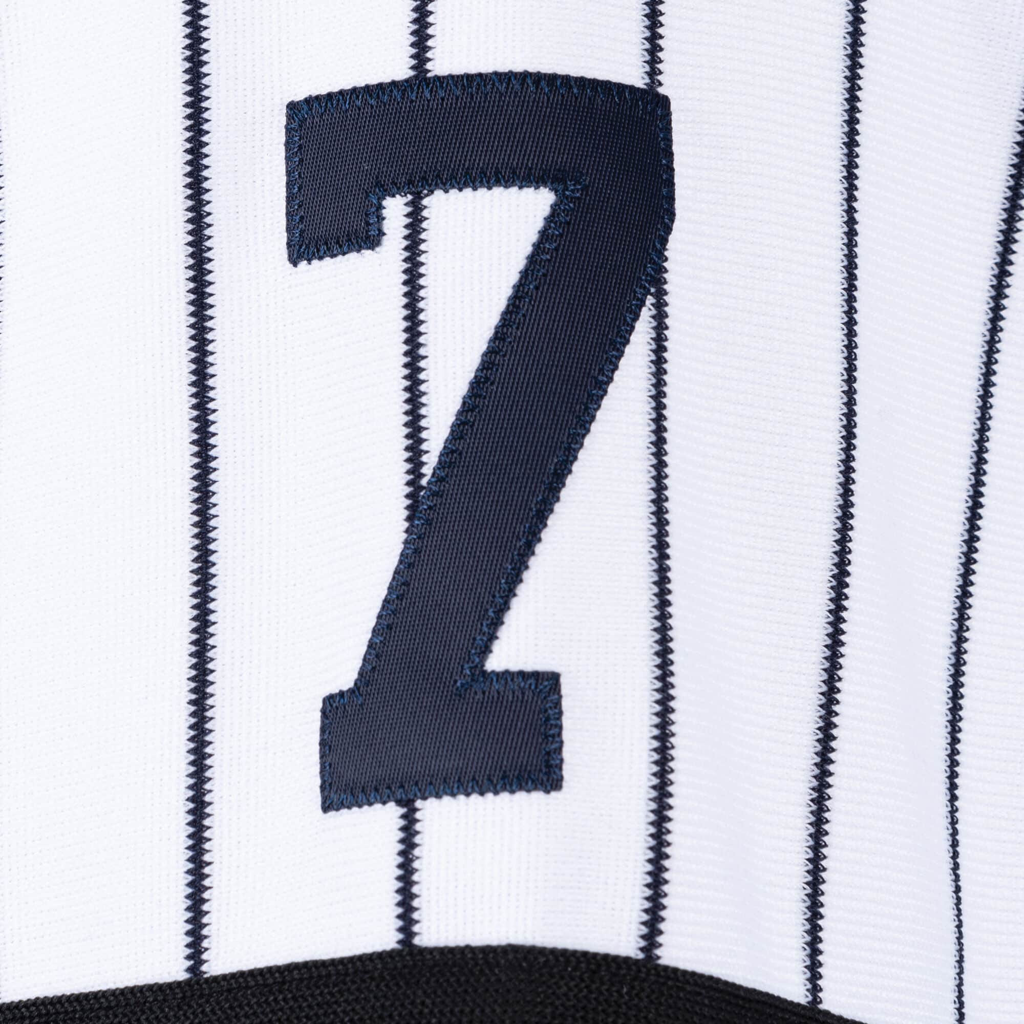 Authentic Jersey New York Yankees Home 1995 Mariano Rivera - vstockx