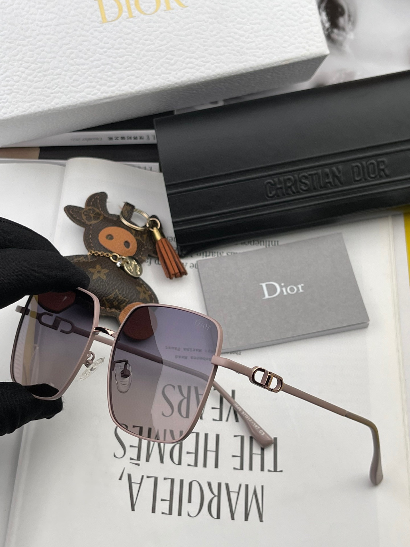sunglasses Dior CD9364 - vstockx