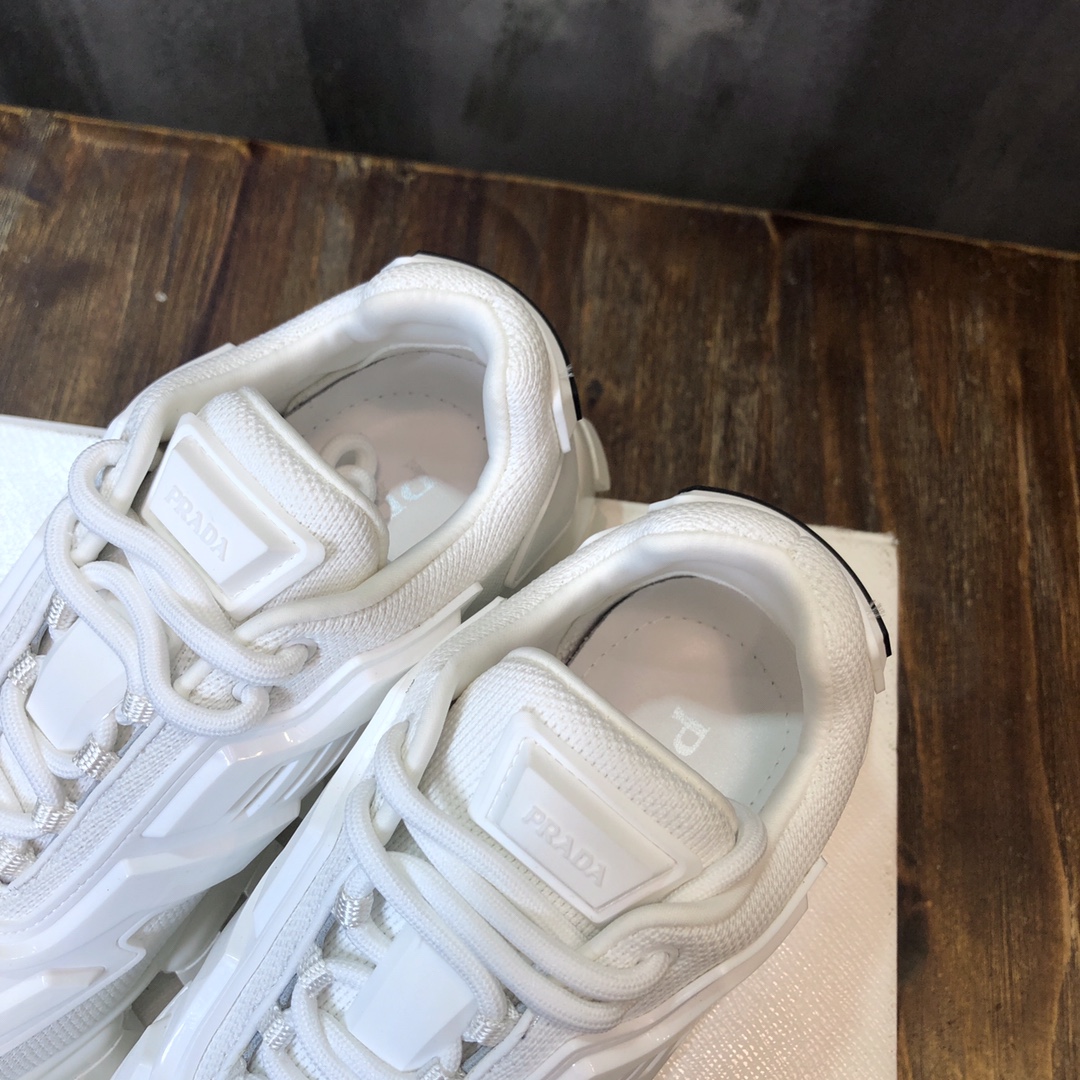 Prada Cloudbust Thunder sneaker 5 - vstockx
