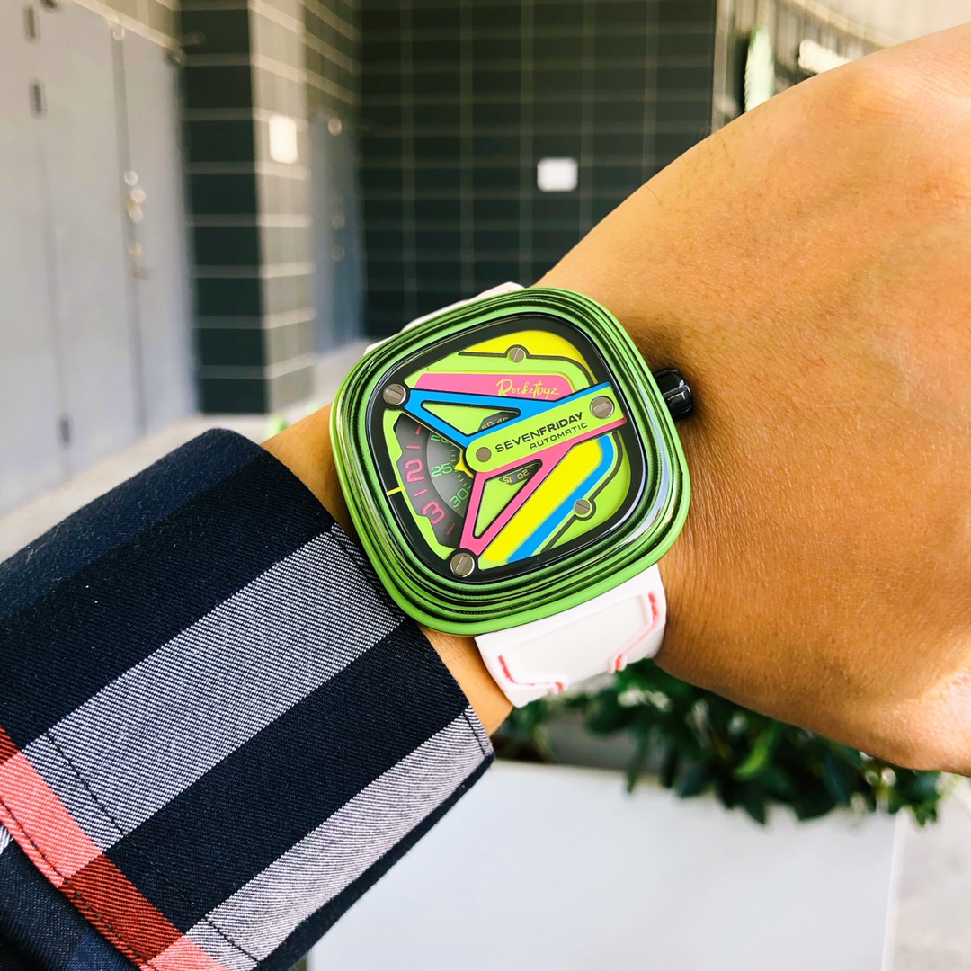 Watches Seven Friday 322833 size:47 mm - vstockx