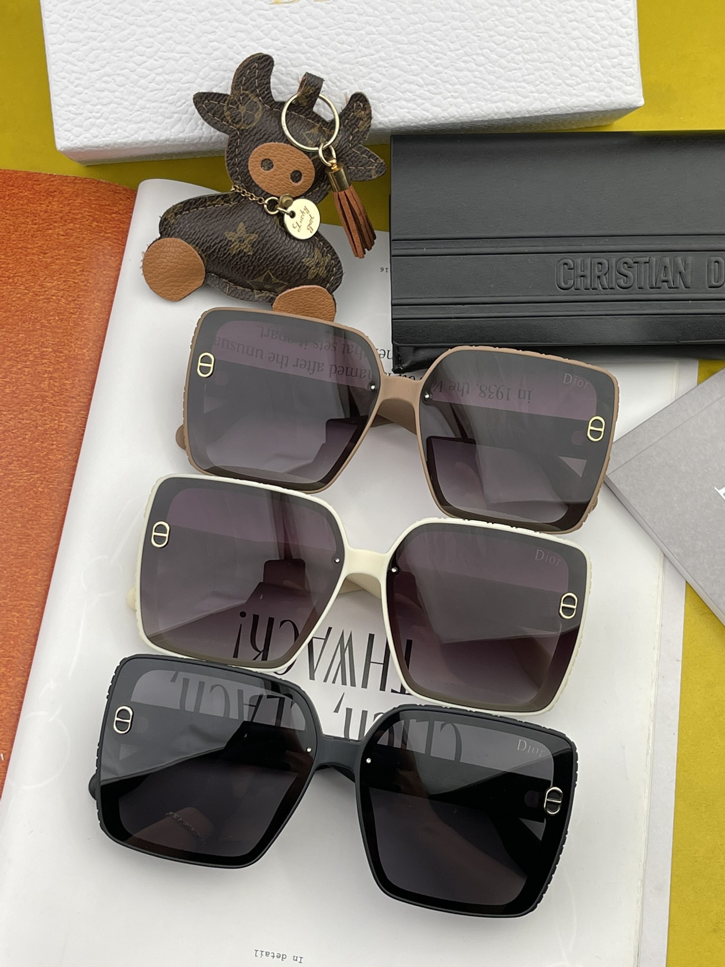 sunglasses Dior D9295 - vstockx