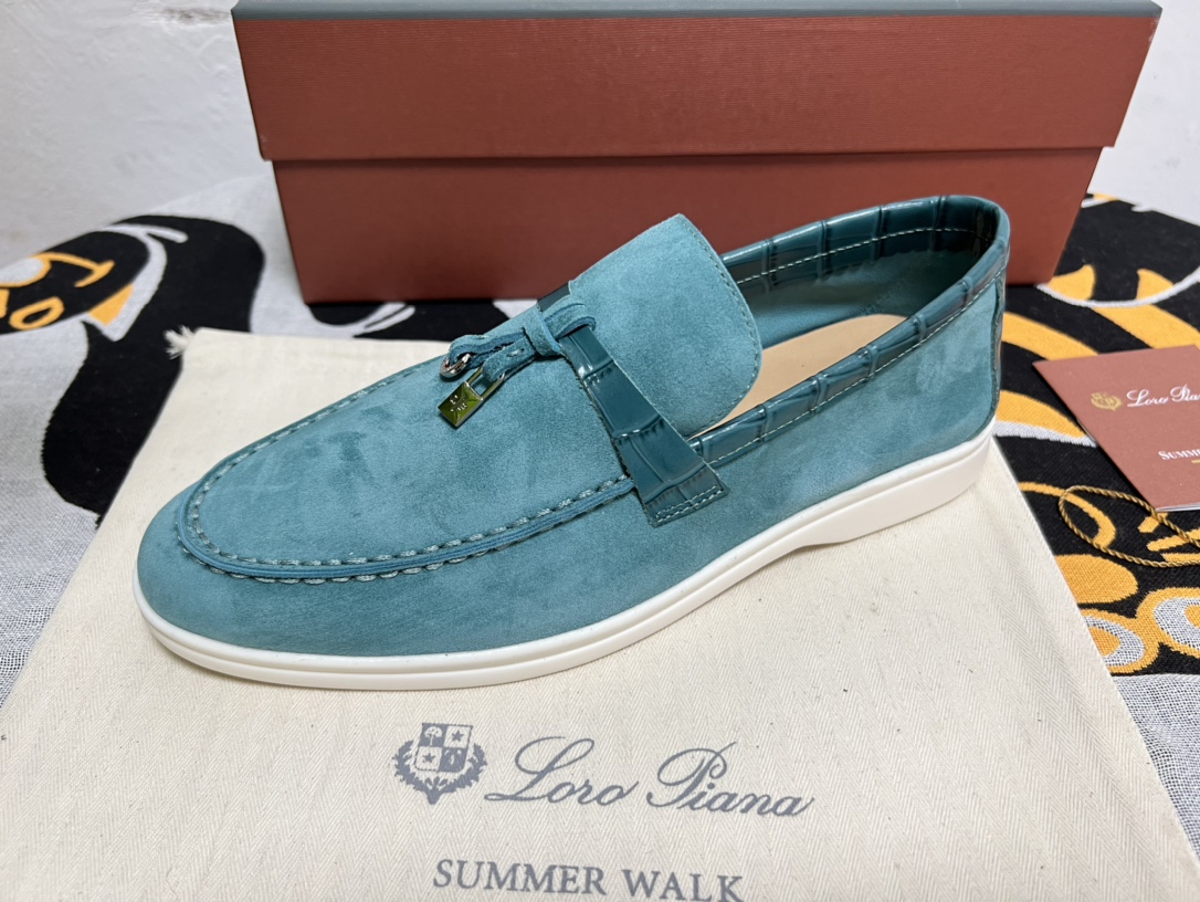 Loro Piana shoes 158 - vstockx
