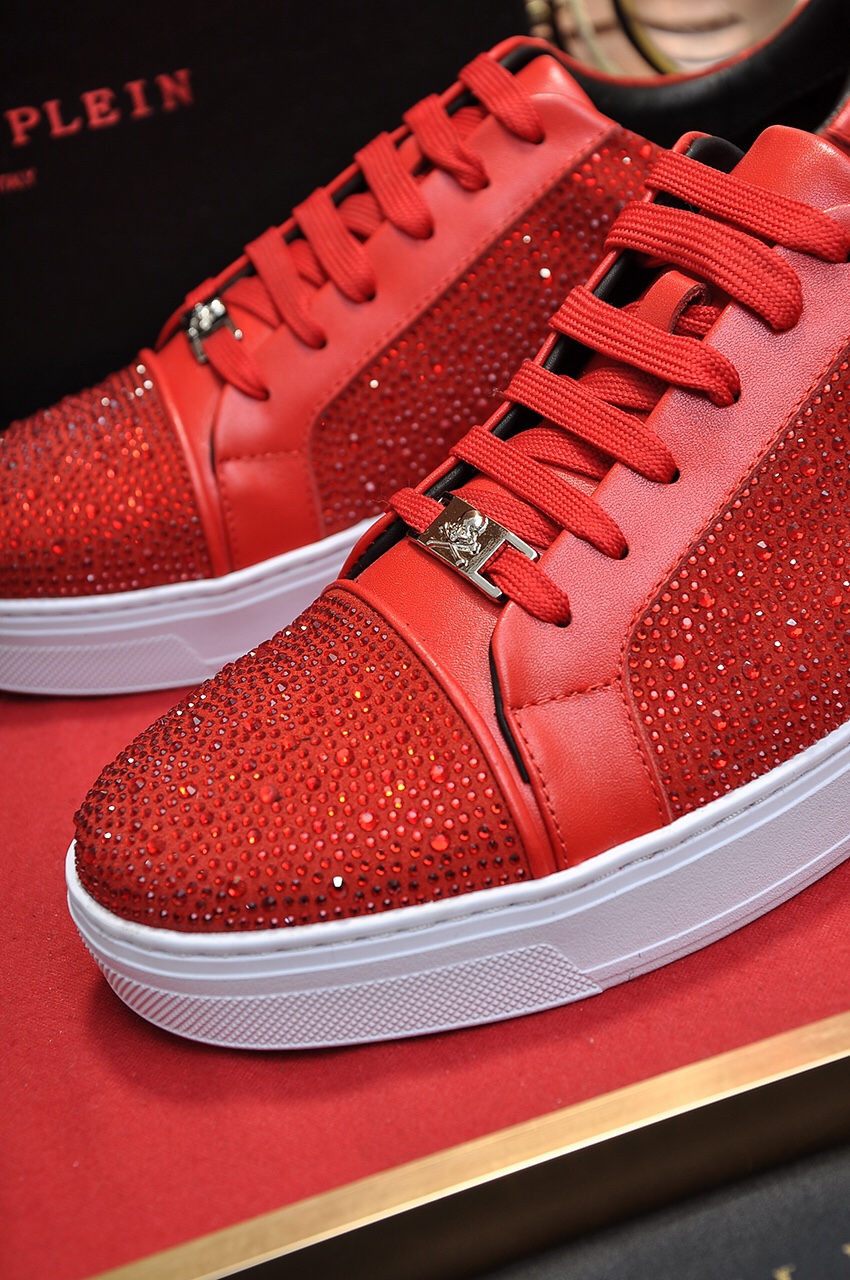 Philipp Plein Low Top Sneakers 7 - vstockx