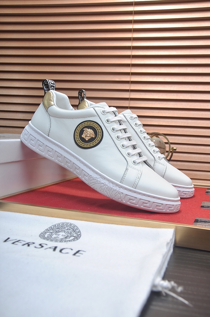 Versace Greca Sneaker 27 - vstockx