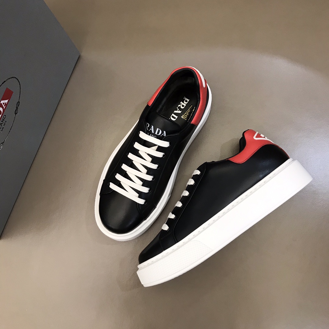 Prada Low Top sneaker 34 - vstockx