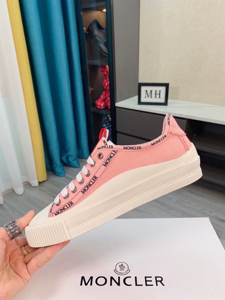 Moncler Lissex High Top Sneakers 1 - vstockx