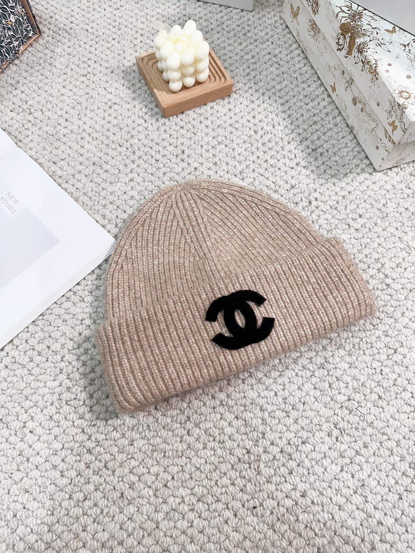 Streetwear Hat Chanel 329319 - vstockx