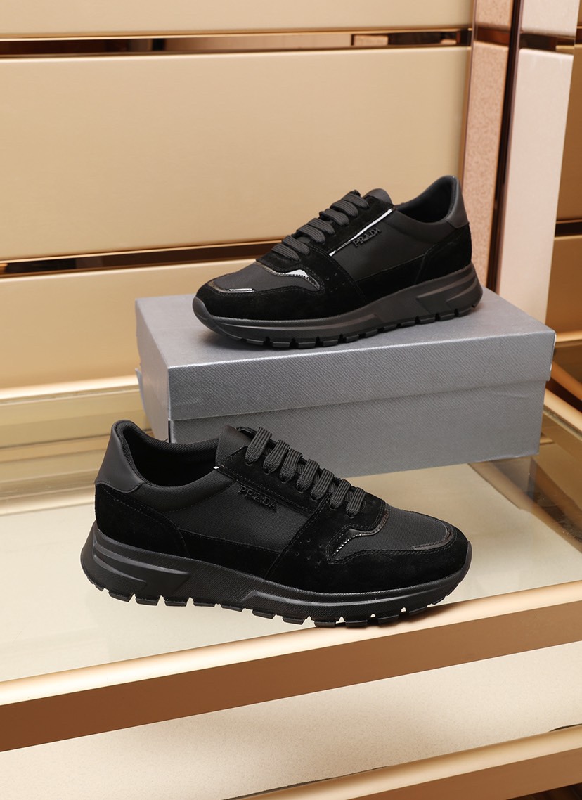 Prada Low Top sneaker 25 - vstockx