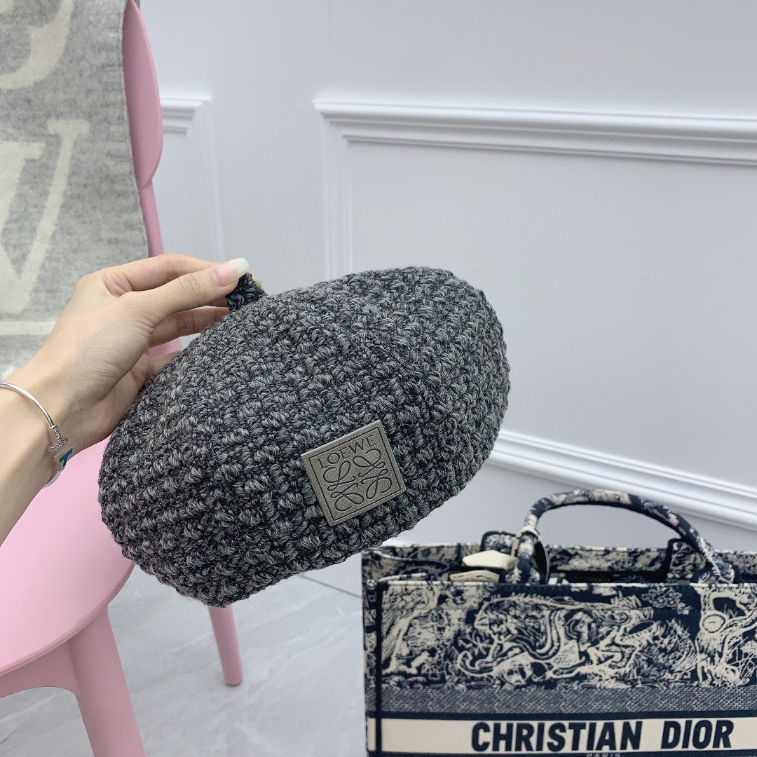 Streetwear Hat LOEWE 328883 - vstockx