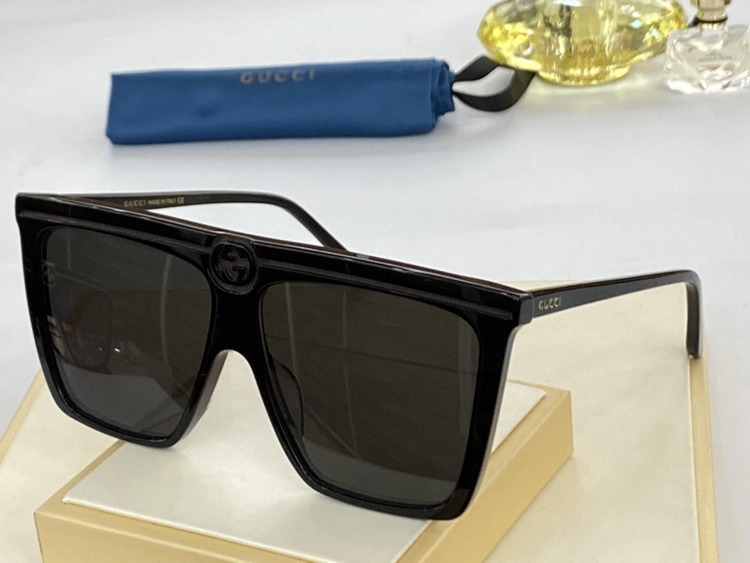 Sunglasses Gucci GG0733 siZe:62-12-150 - vstockx