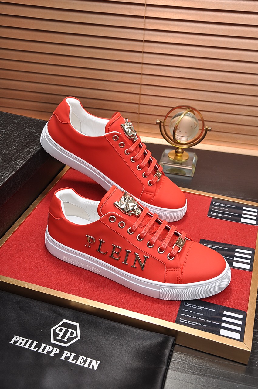 Philipp Plein Low Top Sneakers 10 - vstockx