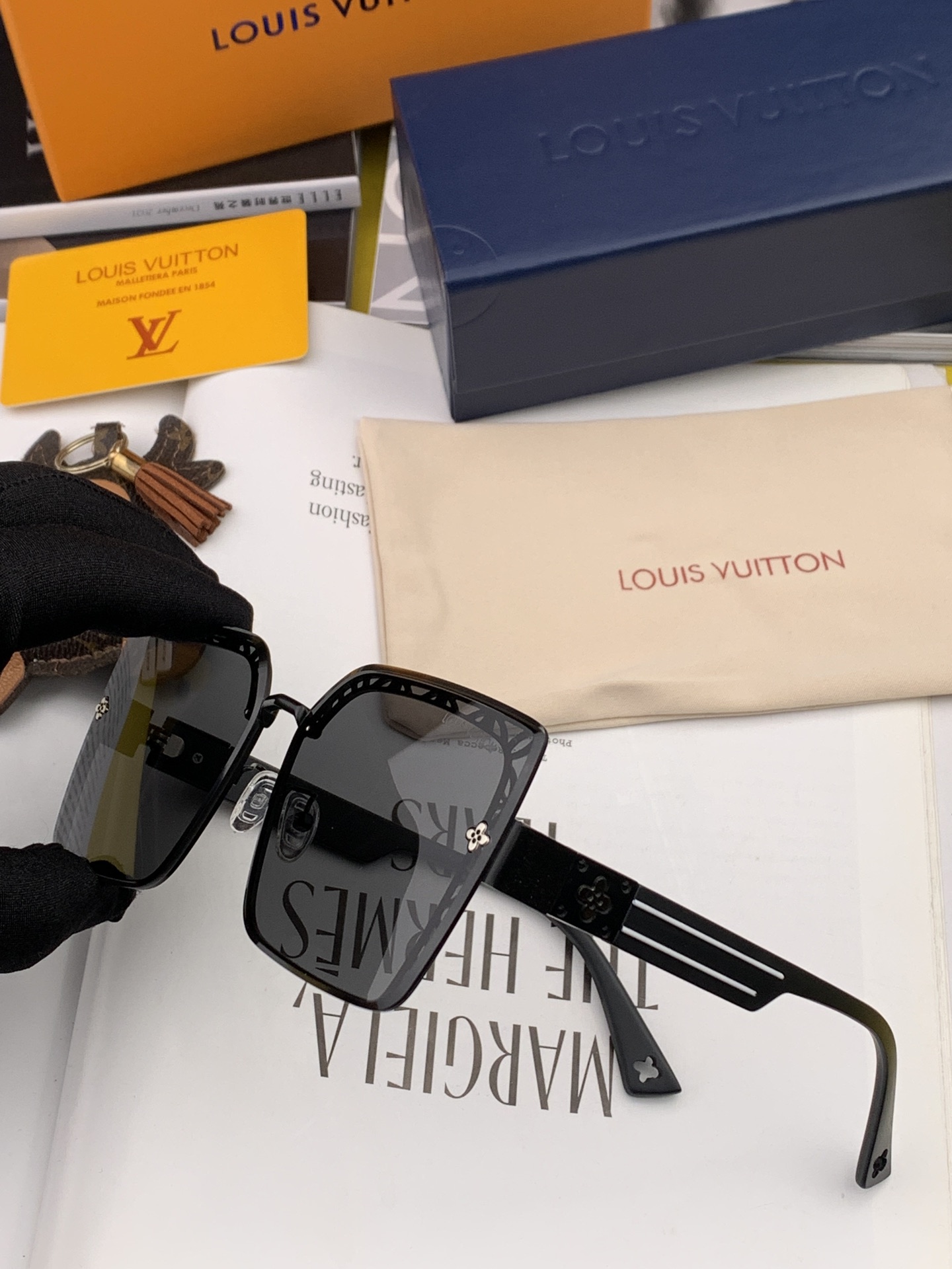 sunglasses Dior L6191 - vstockx