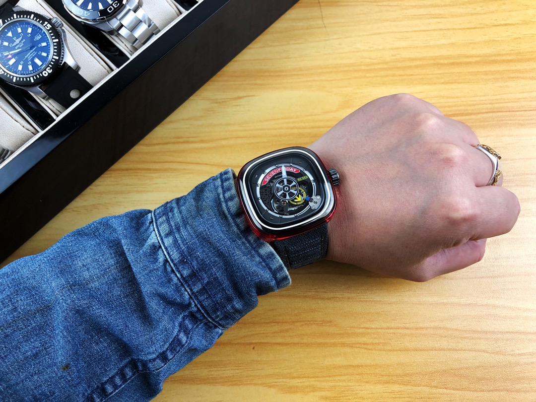 Watches Seven Friday 322770 size:47*13 mm - vstockx