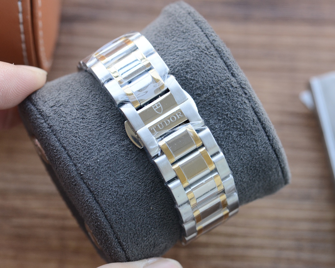 Watches TUDOR 322605 size:40 mm - vstockx