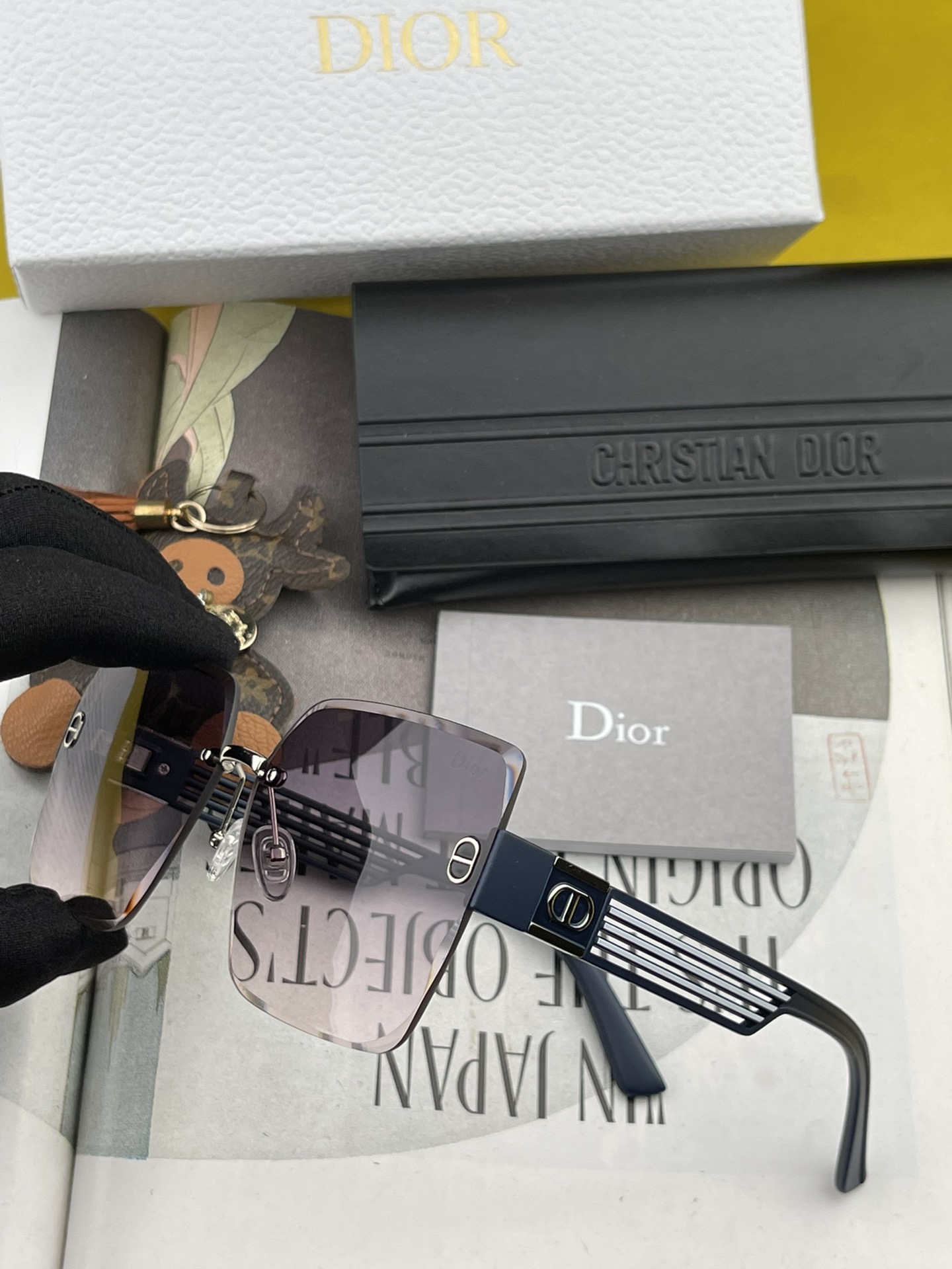 sunglasses Dior D6296 - vstockx