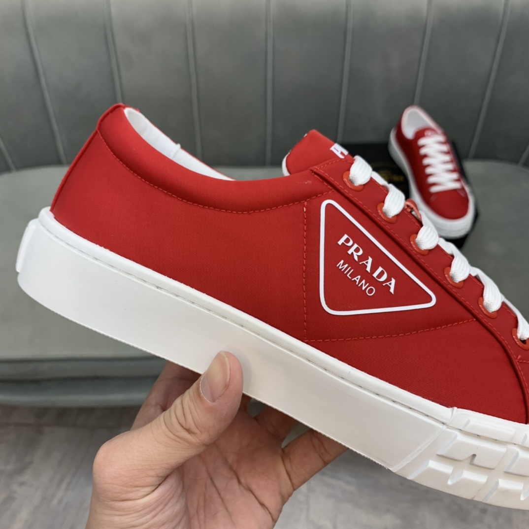 Prada Wheel Cassetta sneaker 7 - vstockx