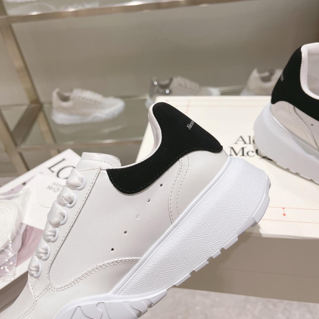Alexander McQueen Oversized Court Trainer White Black - vstockx