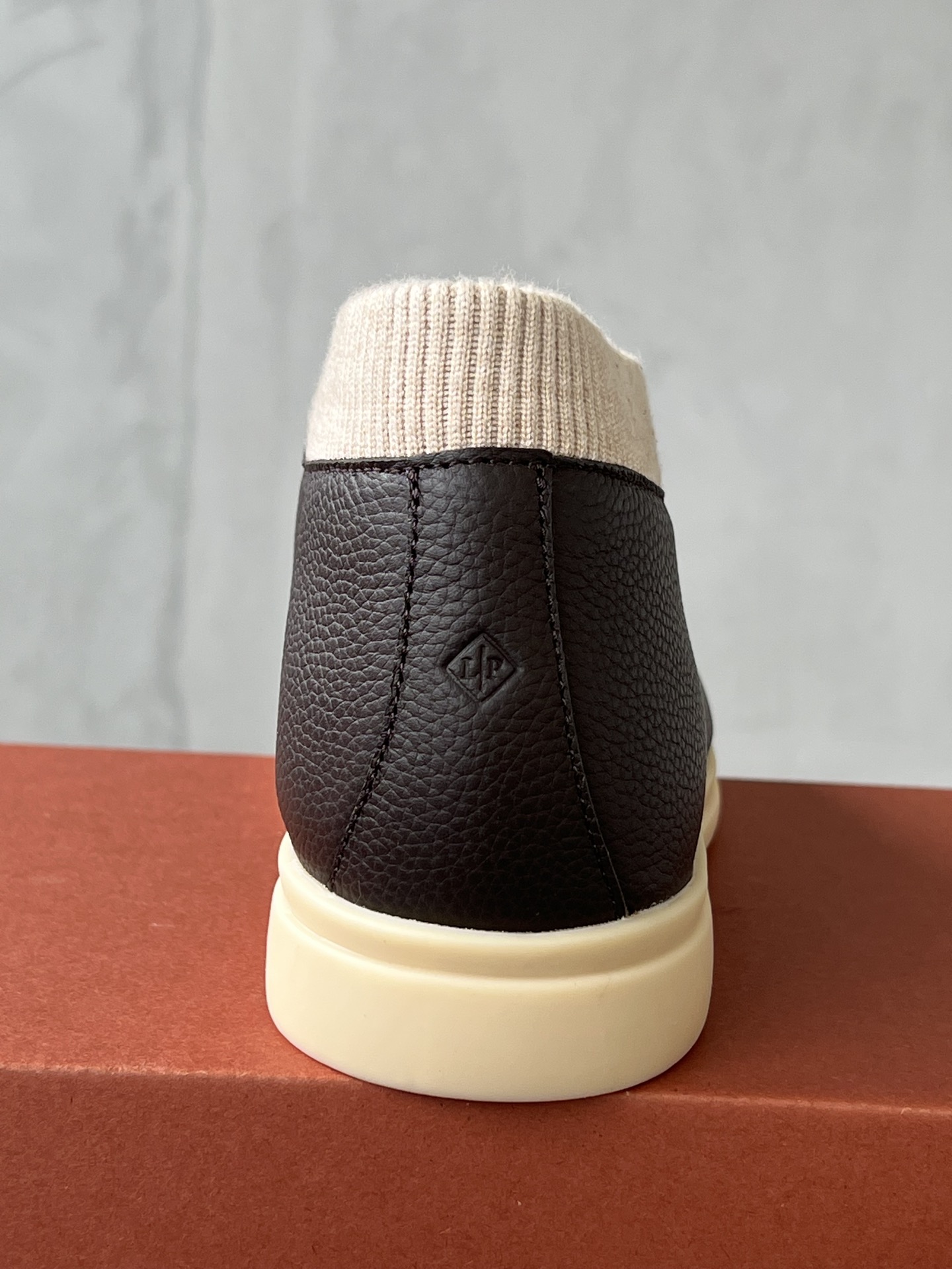 Loro Piana shoes 236 - vstockx