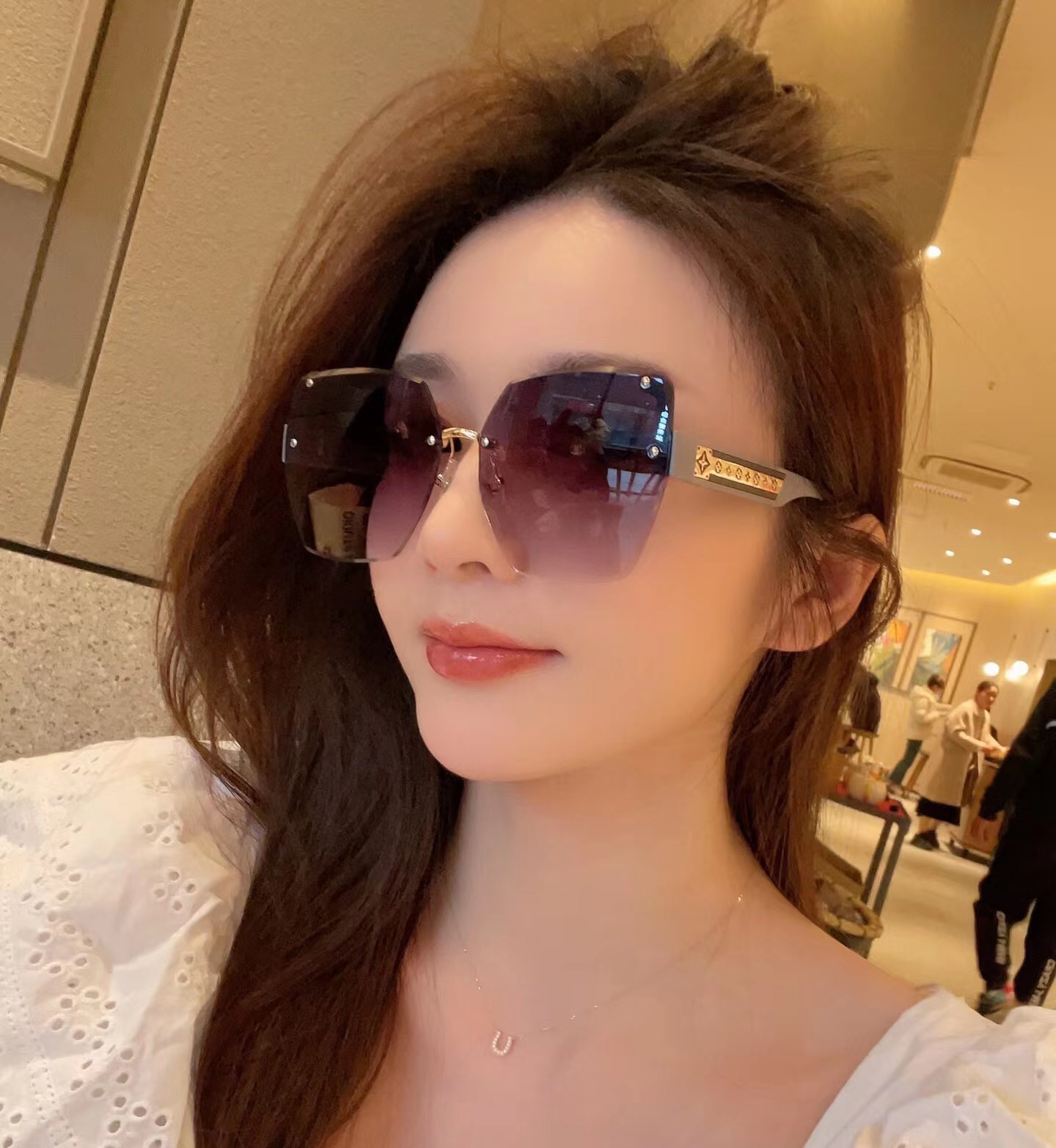 Sunglasses Louis Vuitton L9615 - vstockx